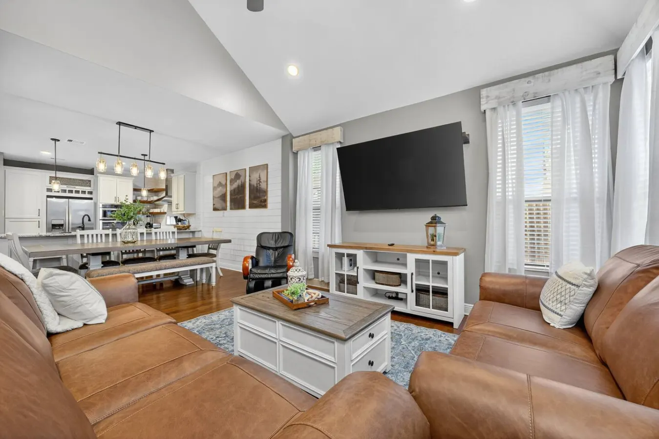 Conroe 4BR near The Woodlands Arcade Game Room, Gym, Playground, Sleeps 13 12