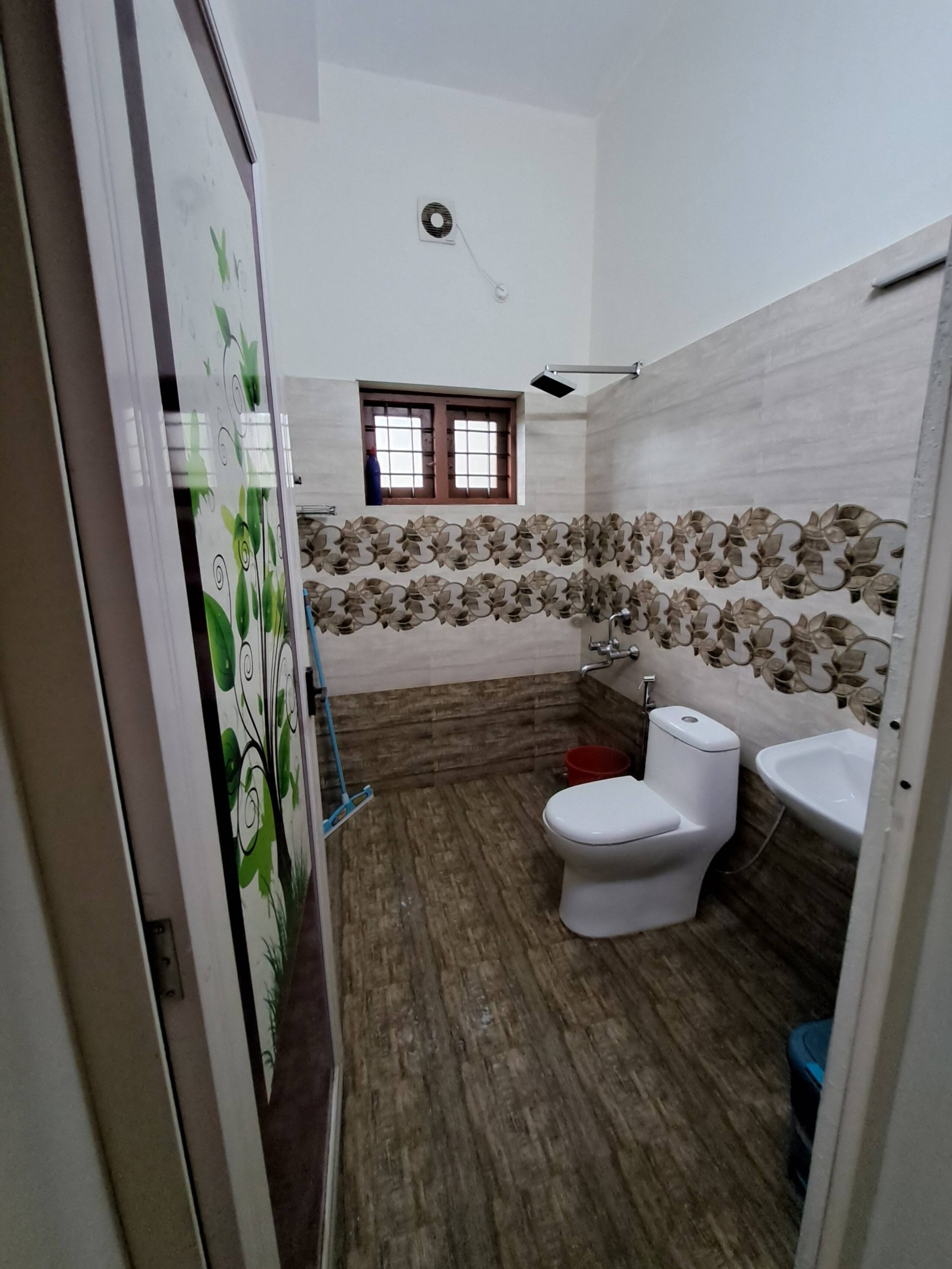Panampunnayil Homes Heritage style home, spacious 10