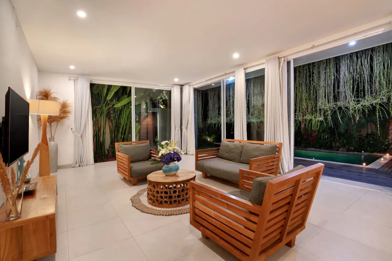 Villa Indaros 11