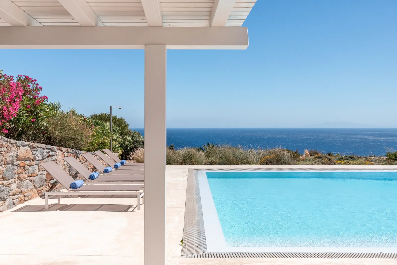 Lotus iN 2 - Mykonos Town by DiVal Properties 1