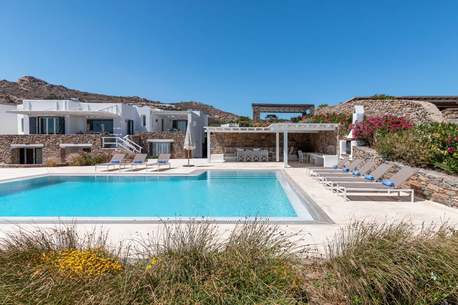 Lotus iN 2 - Mykonos Town by DiVal Properties 4