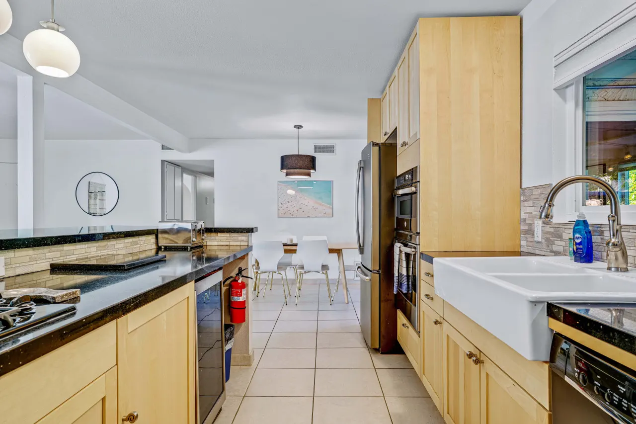 Autry Villa: Palm Springs, CA 13