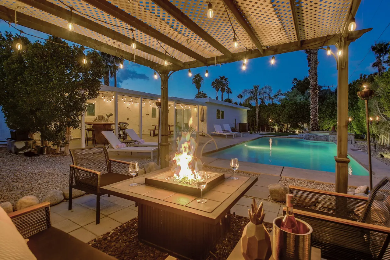 Autry Villa: Palm Springs, CA 19