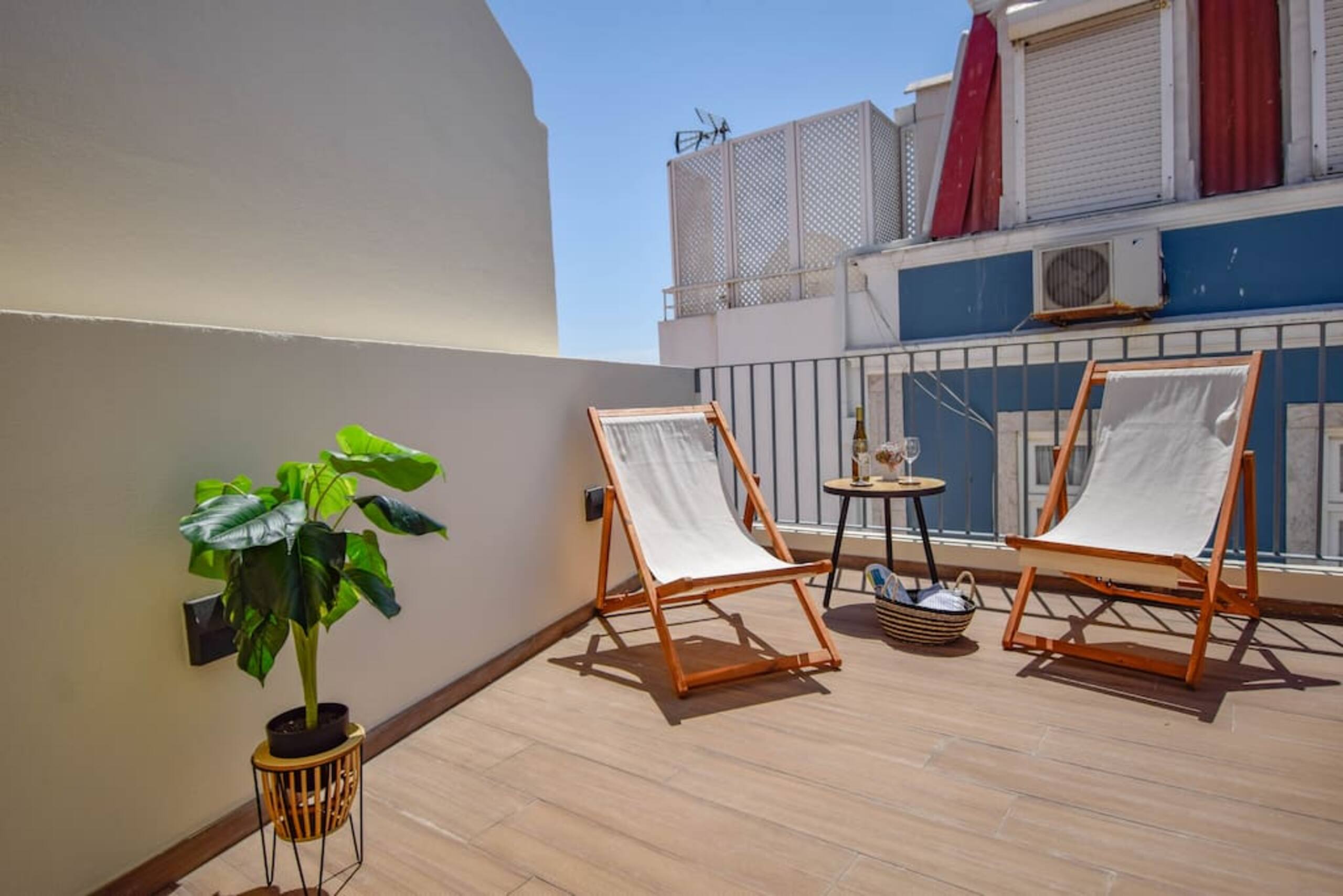 Private Rooftop near the Beach Cascais Center 17