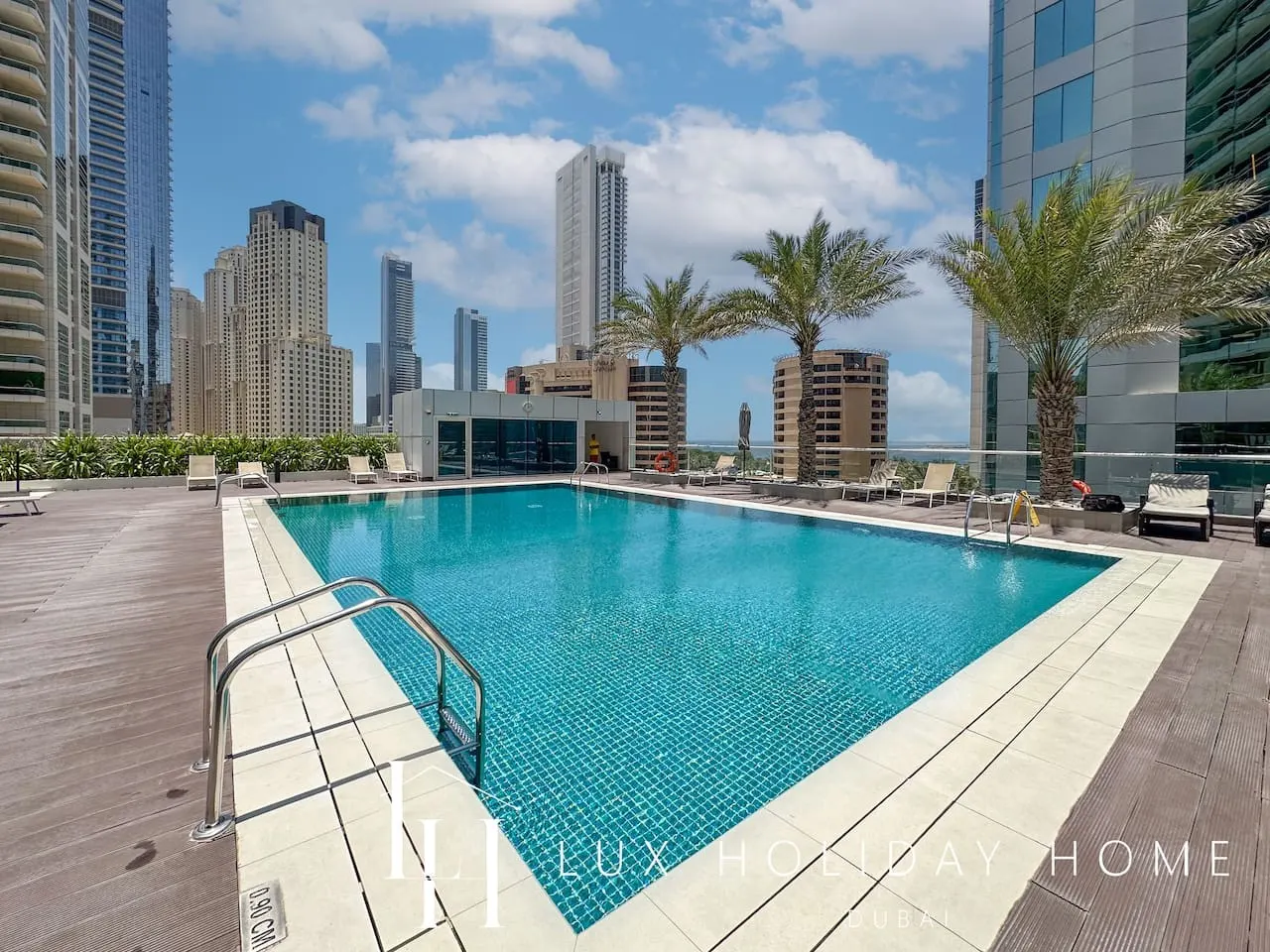 LUX The Marina Sea View Suite 9