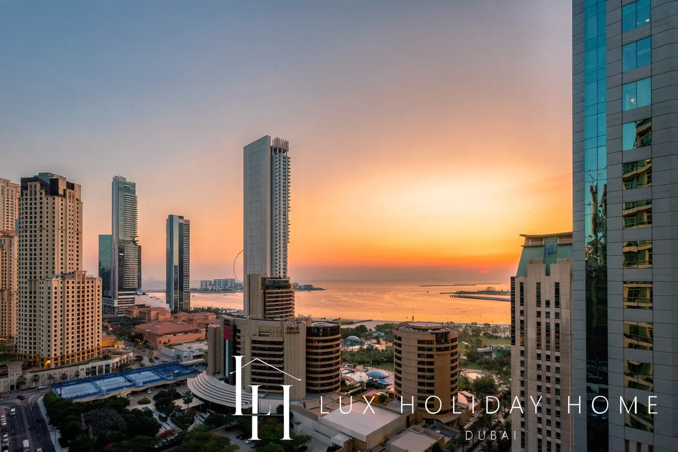 LUX The Marina Sea View Suite 10