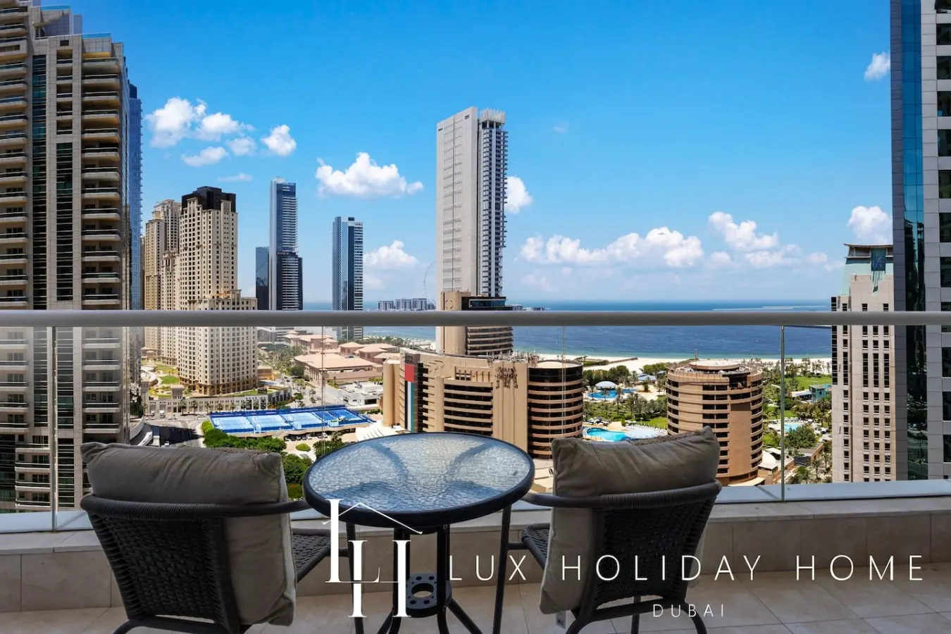 LUX The Marina Sea View Suite 18