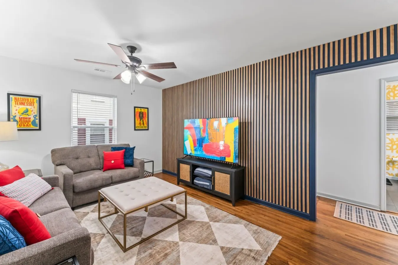 Modern 3BD Near MTSU | Fenced Yard & Charger — photo 3