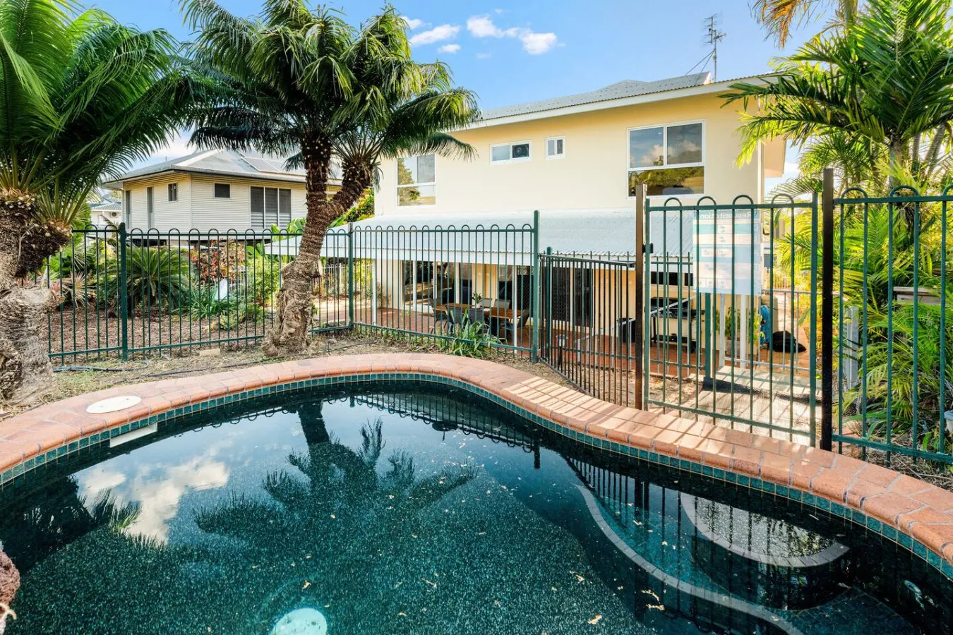 Cullen Bay Retreat | Pool, Balcony & Marina Stroll — photo 2