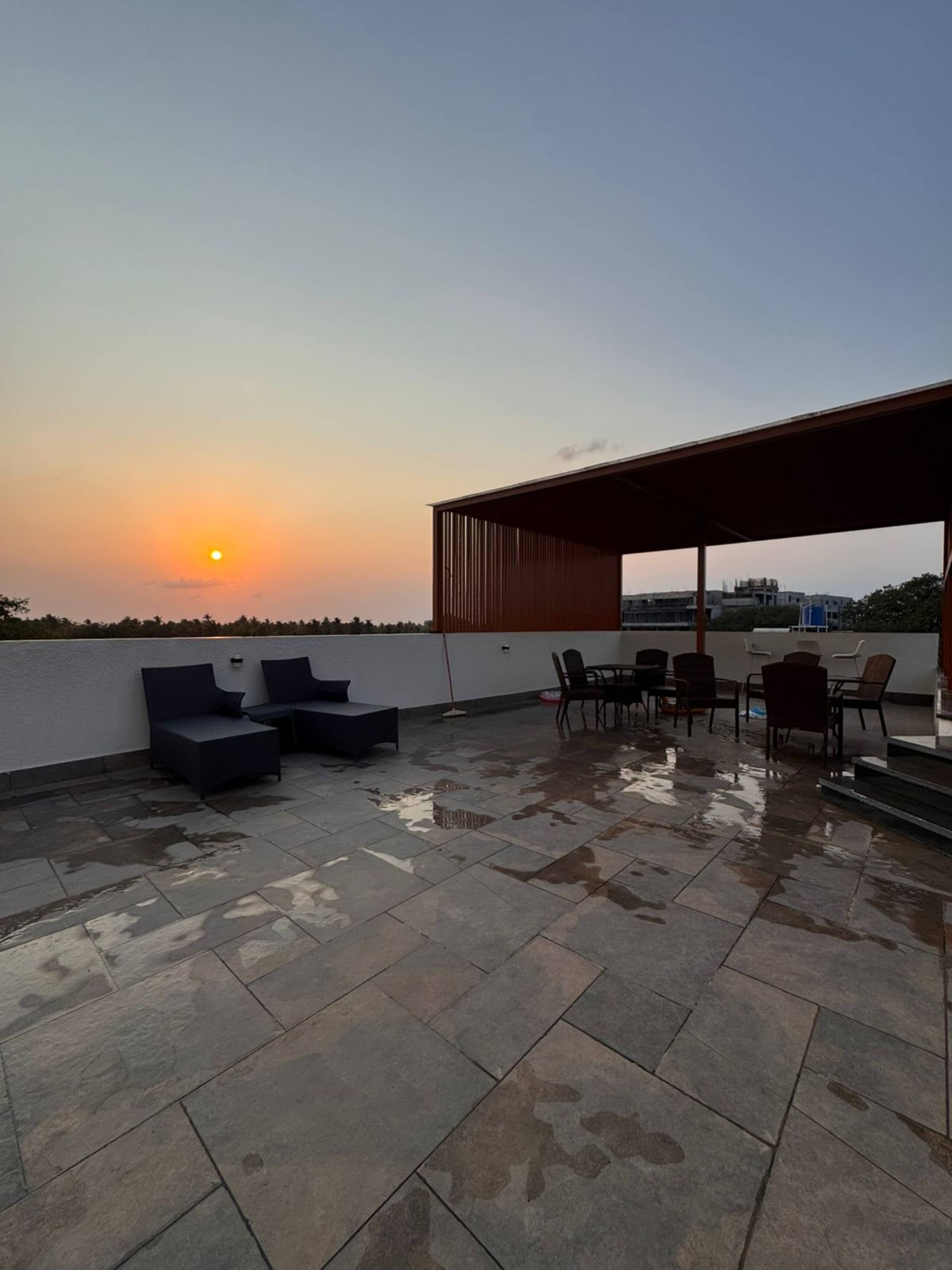 Casa Sukunn|LUXURY 1BHK|Balcony|POOL|5 mins to the BEACH|GYM 33