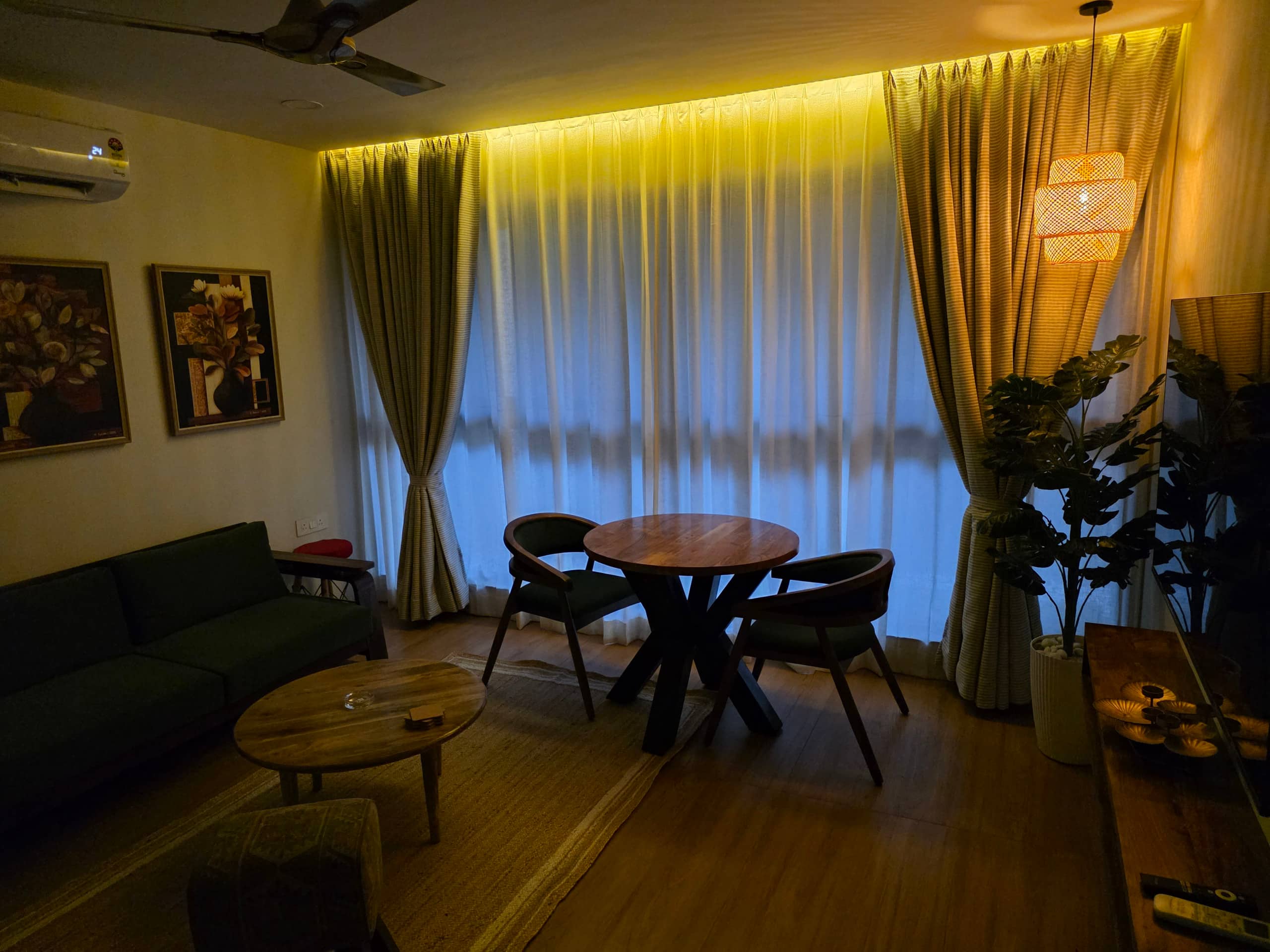Casa Sukunn|LUXURY 1BHK|Balcony|POOL|5 mins to the BEACH|GYM 10