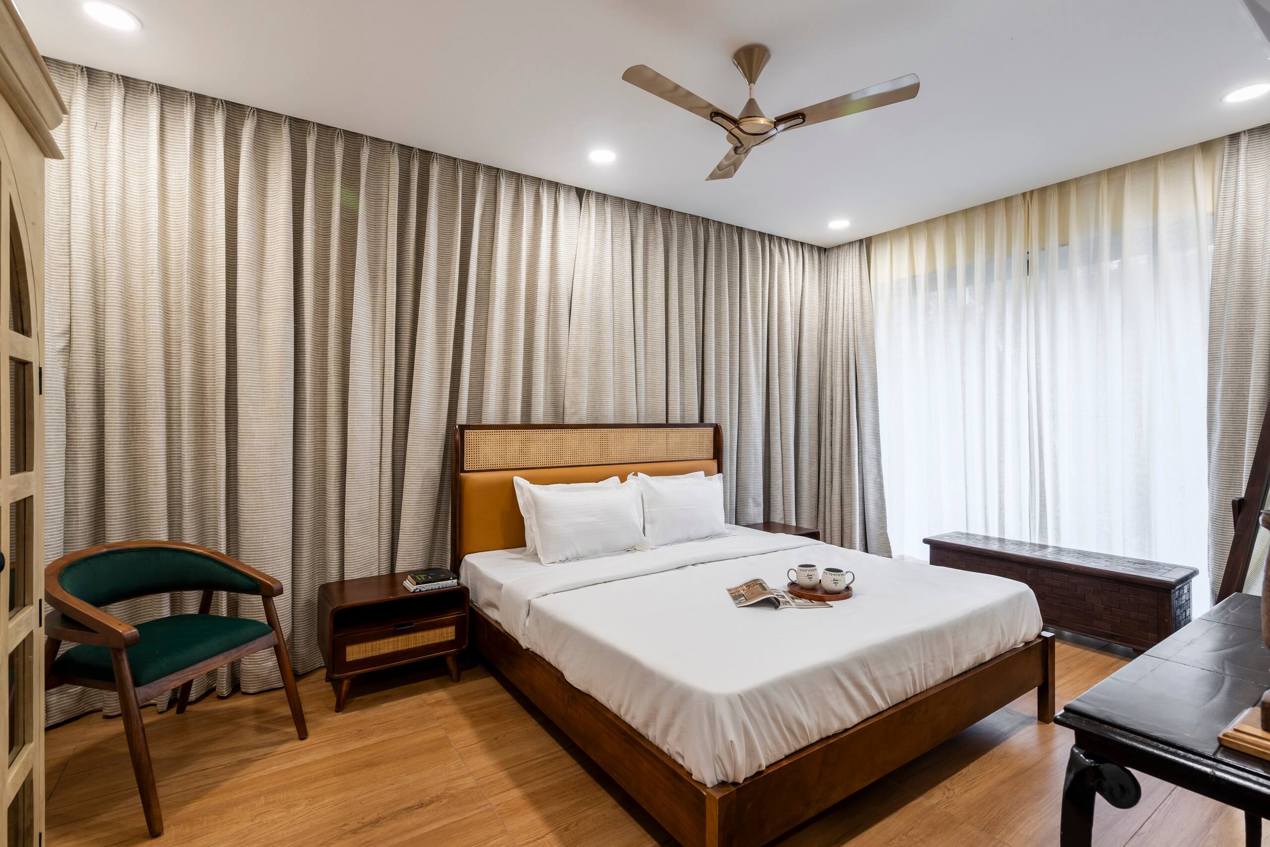 Casa Sukunn|LUXURY 1BHK|Balcony|POOL|5 mins to the BEACH|GYM 6