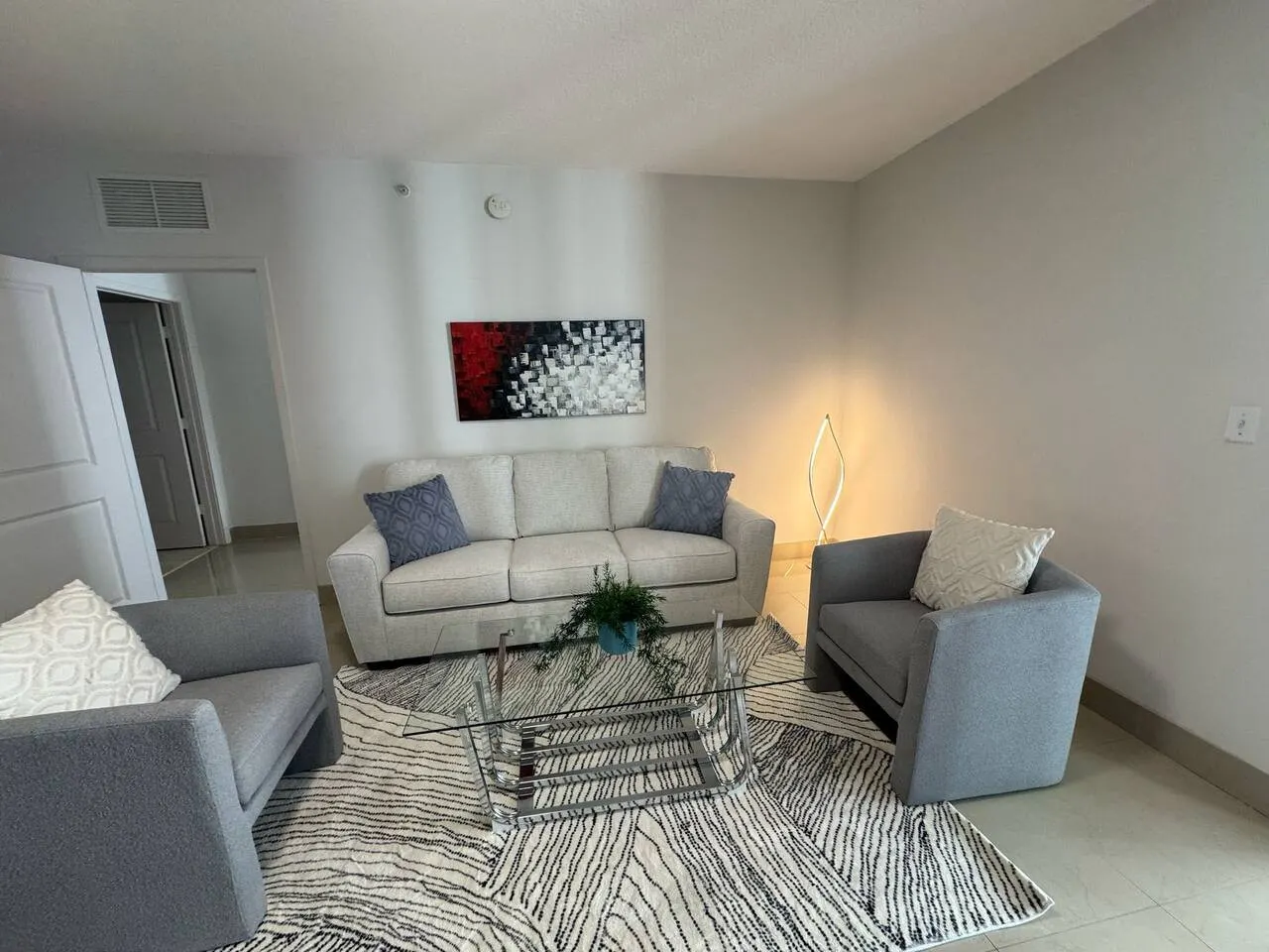 Cozy 2 Bedroom Brickell Condo 9