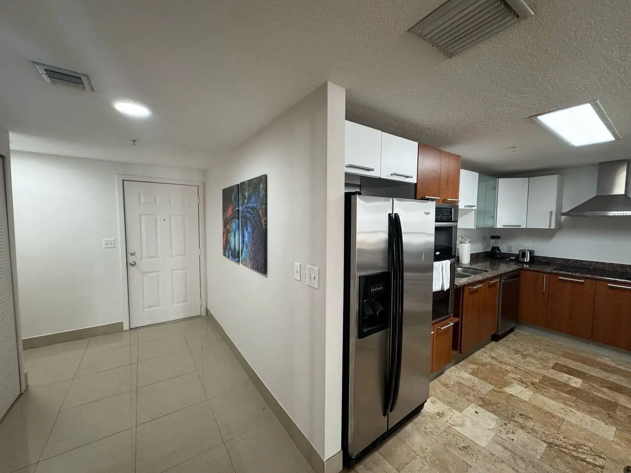 Cozy 2 Bedroom Brickell Condo 4