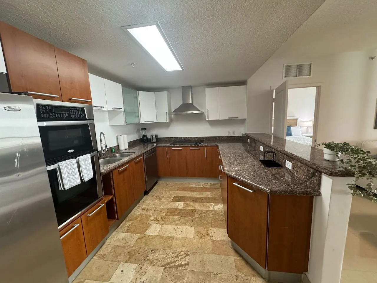 Cozy 2 Bedroom Brickell Condo 6