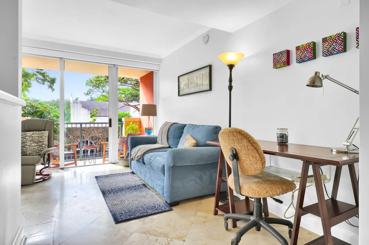 SF Sunny Getaway + Pool & Parking