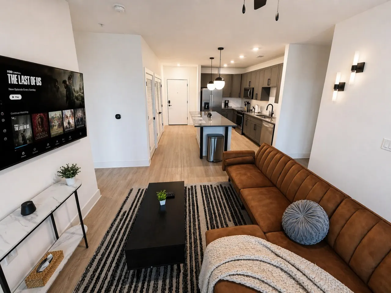 Parkside Charm Cozy 2BR Getaway P6- Bedspace 7