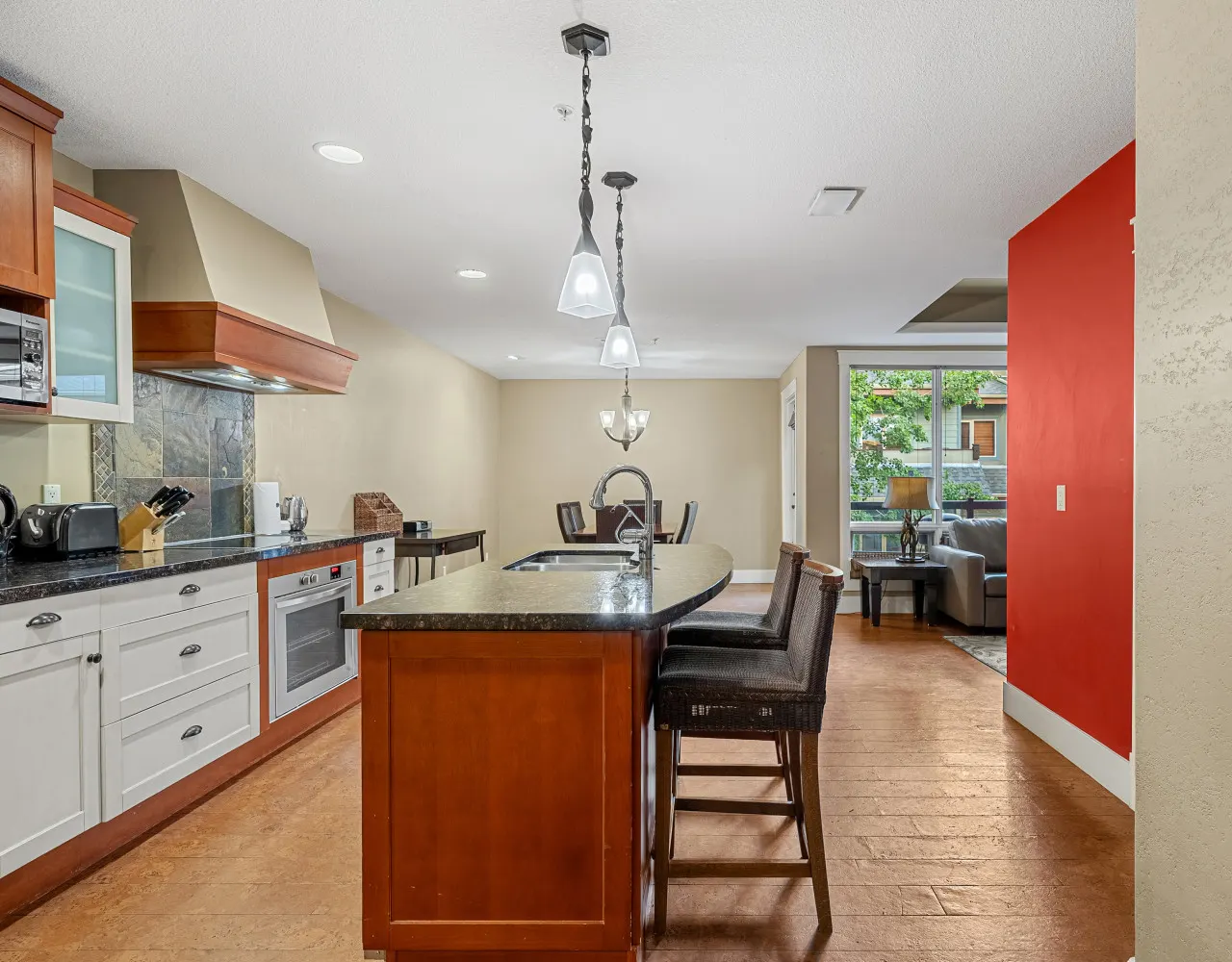 Stylish 1-Bedroom Escape 2