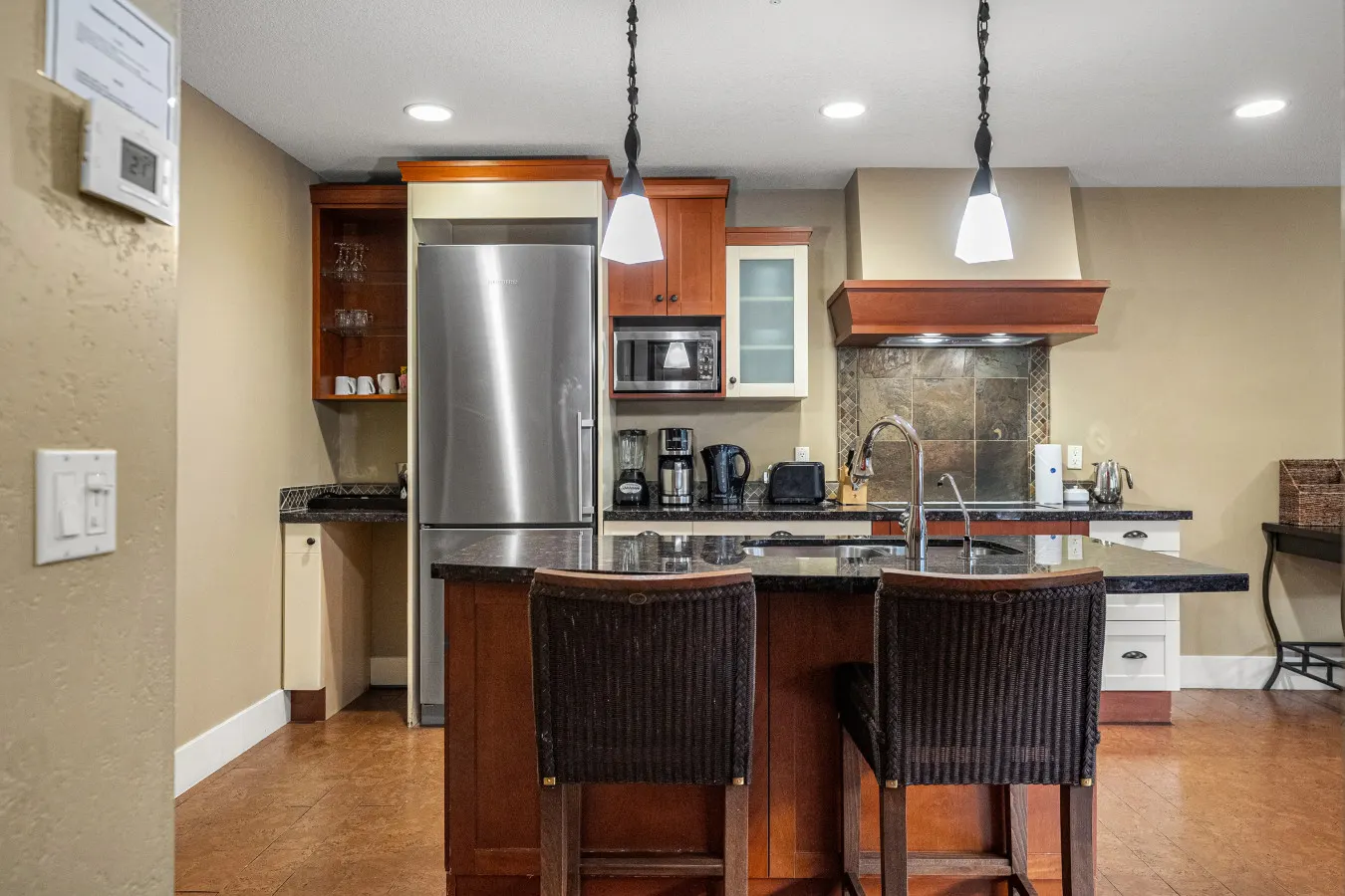 Stylish 1-Bedroom Escape 13