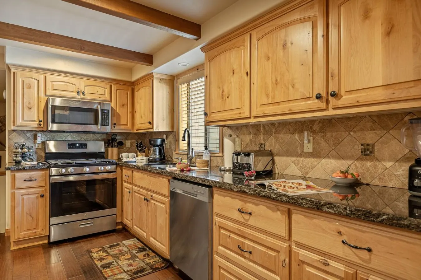Mill Creek Lodge, Hot Tub, Game Room, Firepit 4