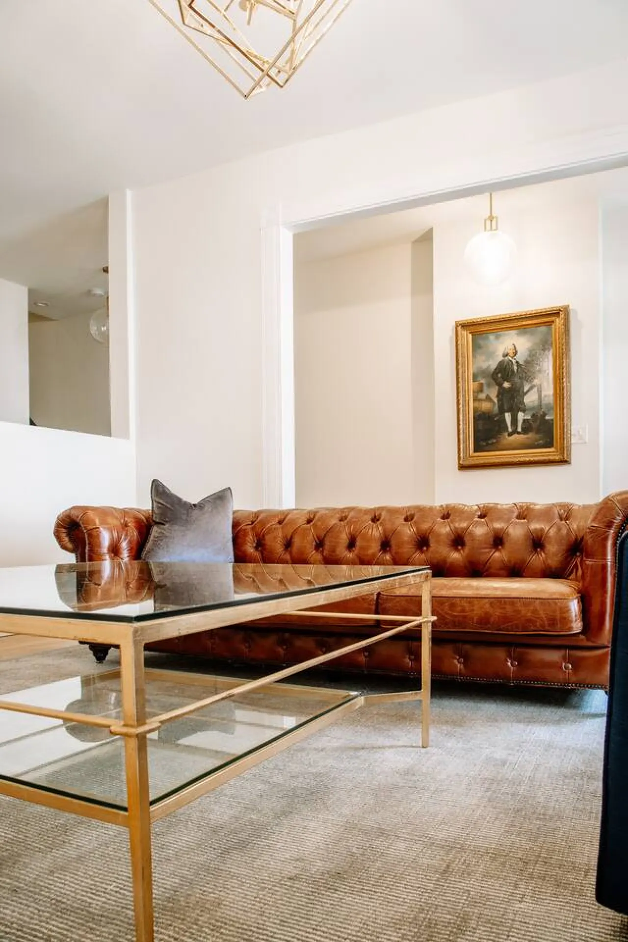 ✧Luxurious East TN Townhome ✧ Walk to Downtown 12