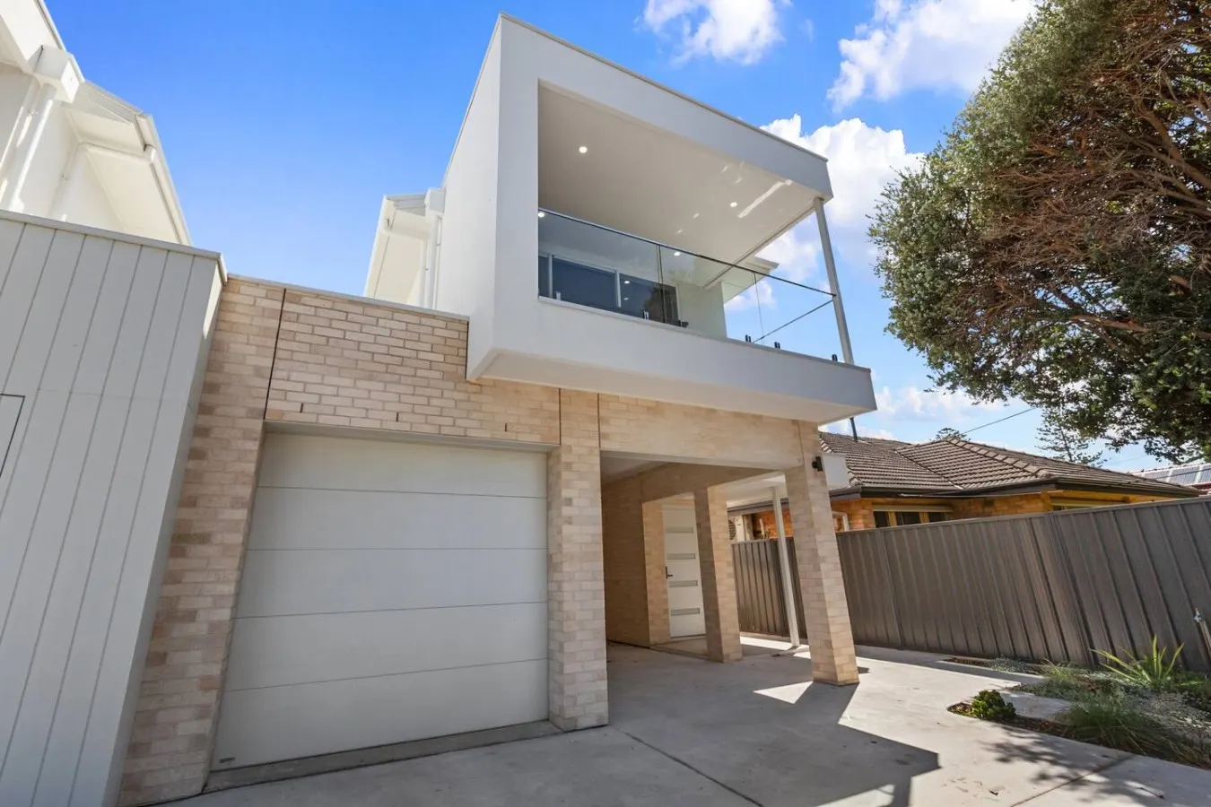 Coastal Luxe - Near Glenelg 2