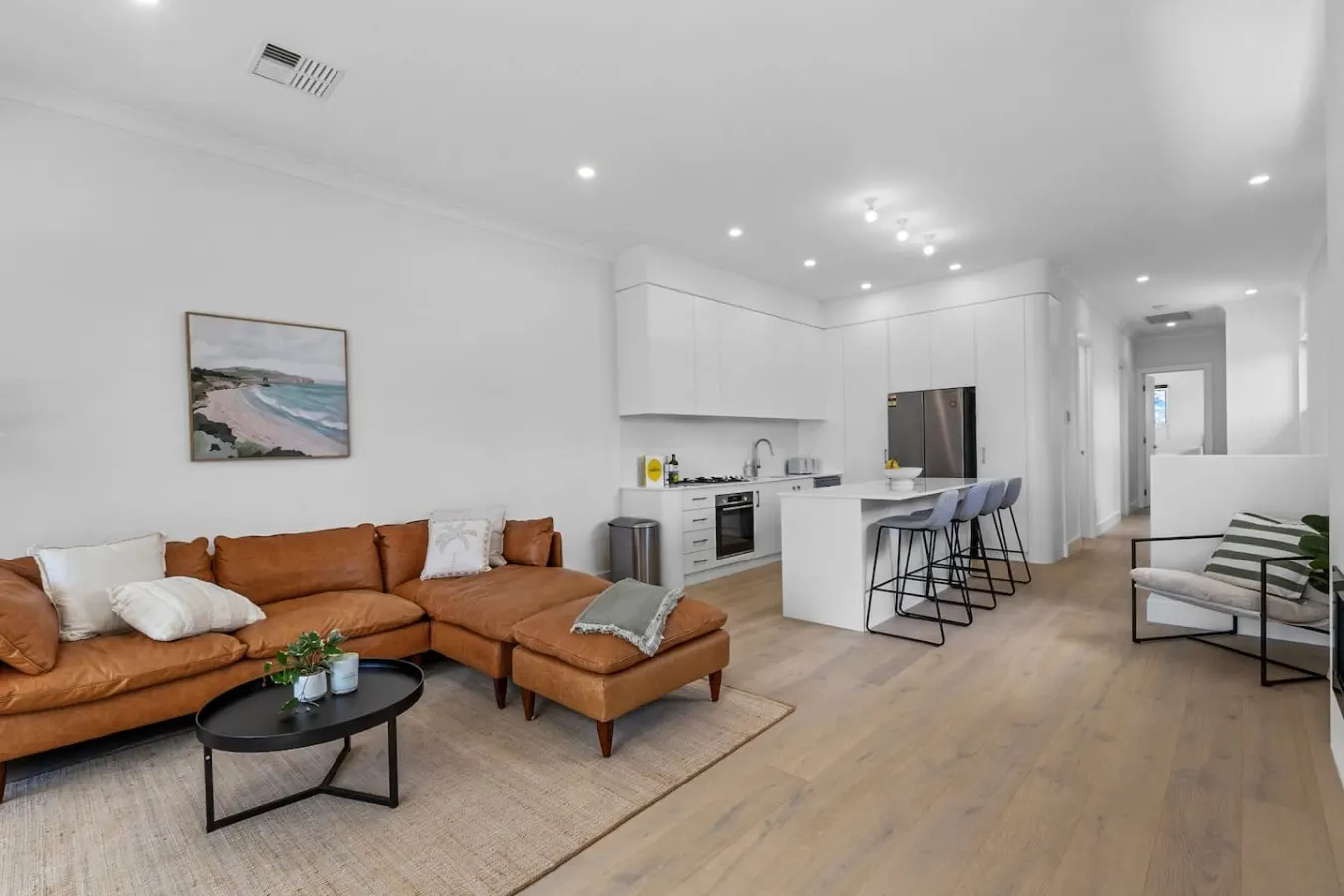Coastal Luxe - Near Glenelg 4