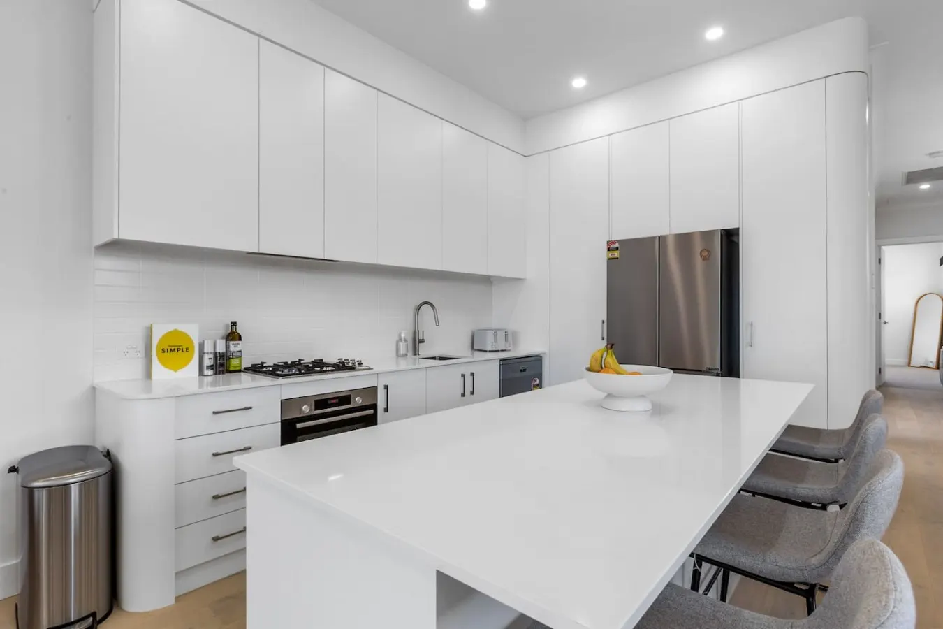 Coastal Luxe - Near Glenelg 6