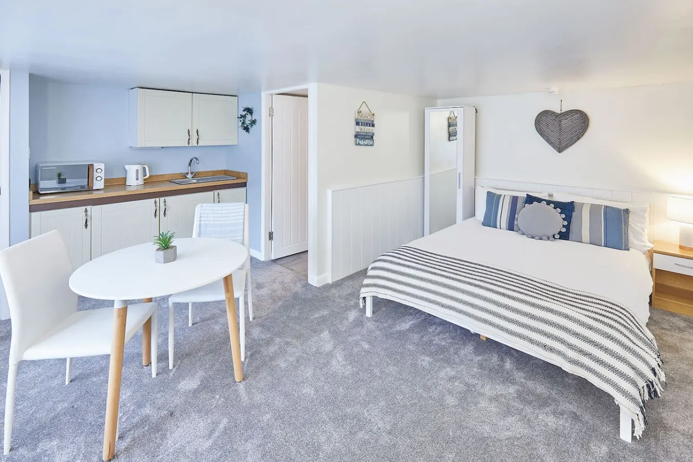 Victoria Townhouse Studio