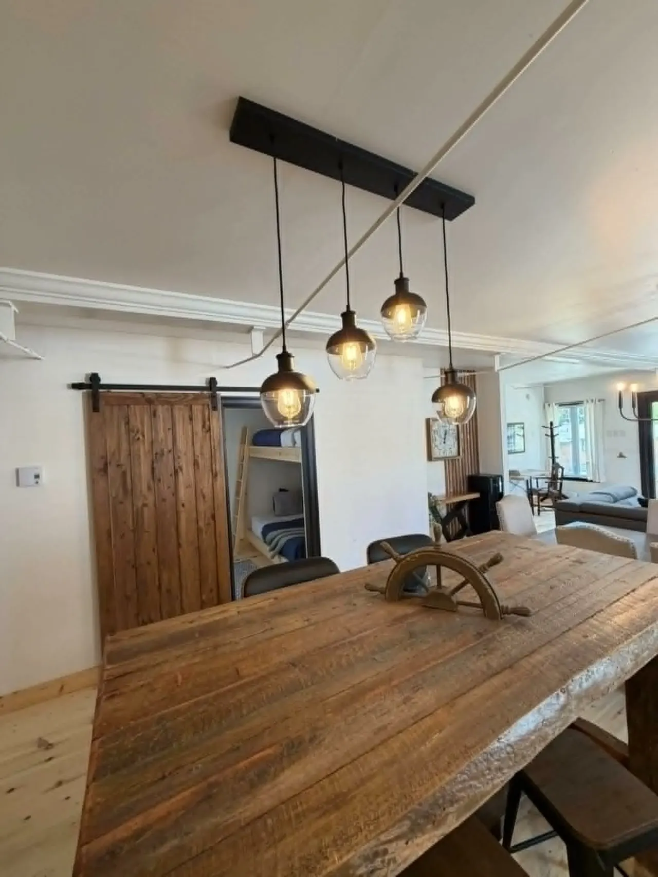 2 bedroom home, Sleeps 6 13