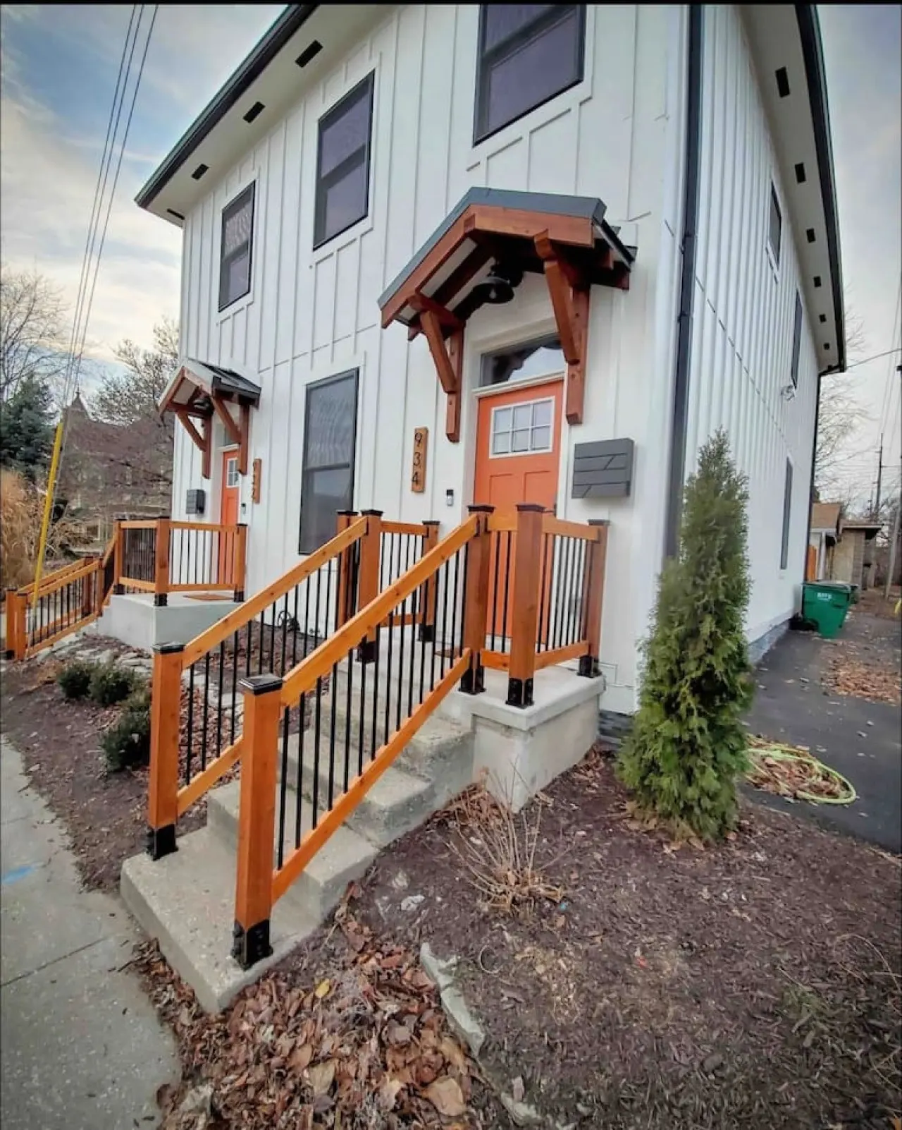 Historic Calvary Located in Downtown Upscale Fletcher Place Neighborhood 3