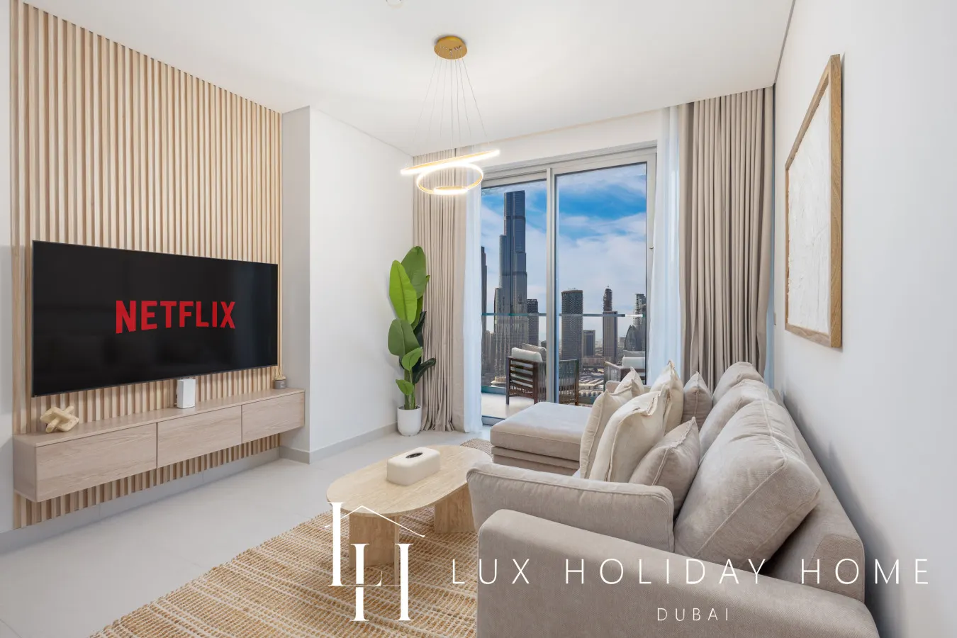 LUX The Vida Burj Khalifa View Suite 9