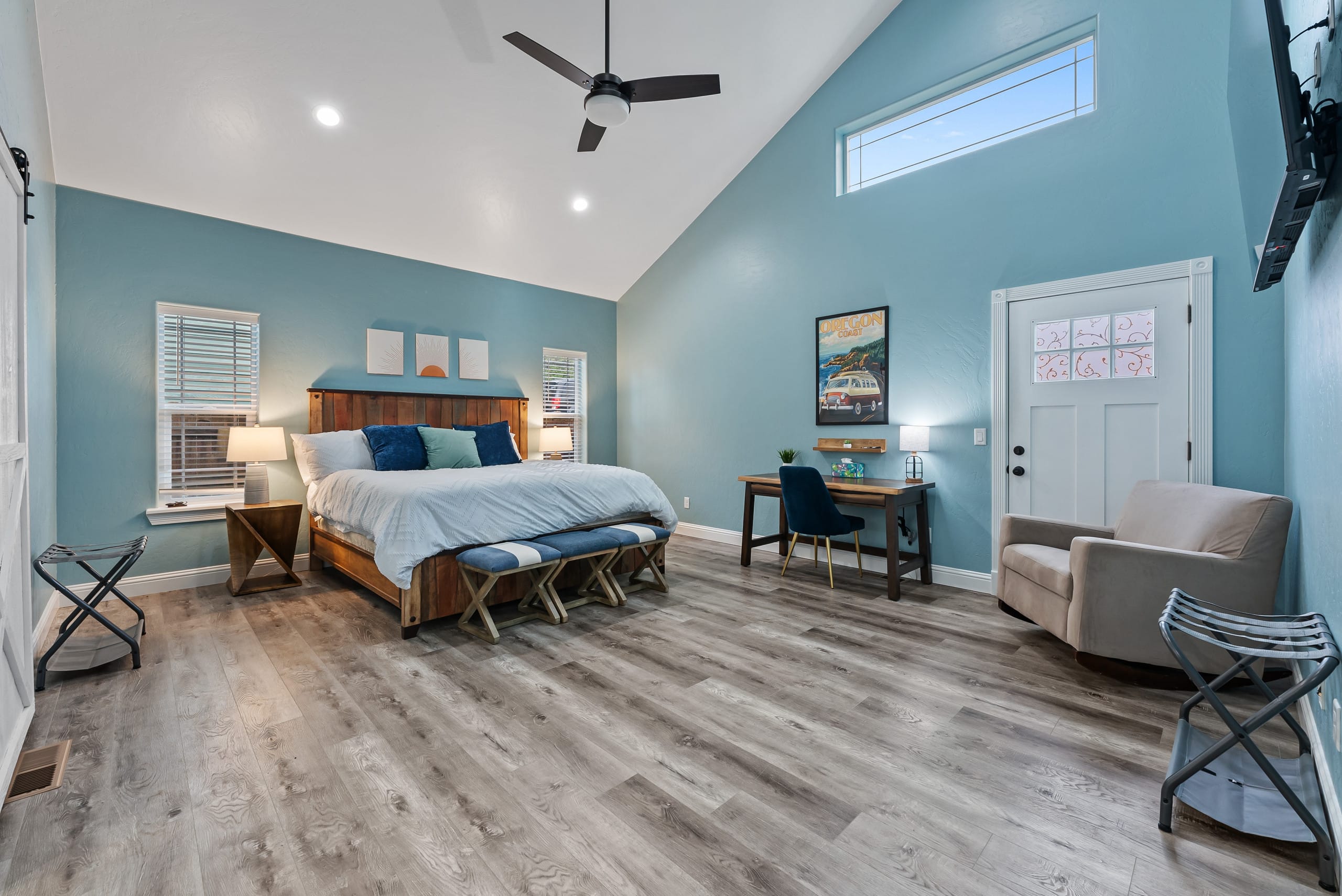 Waves Beach House-close to beach, town and more! — photo 4