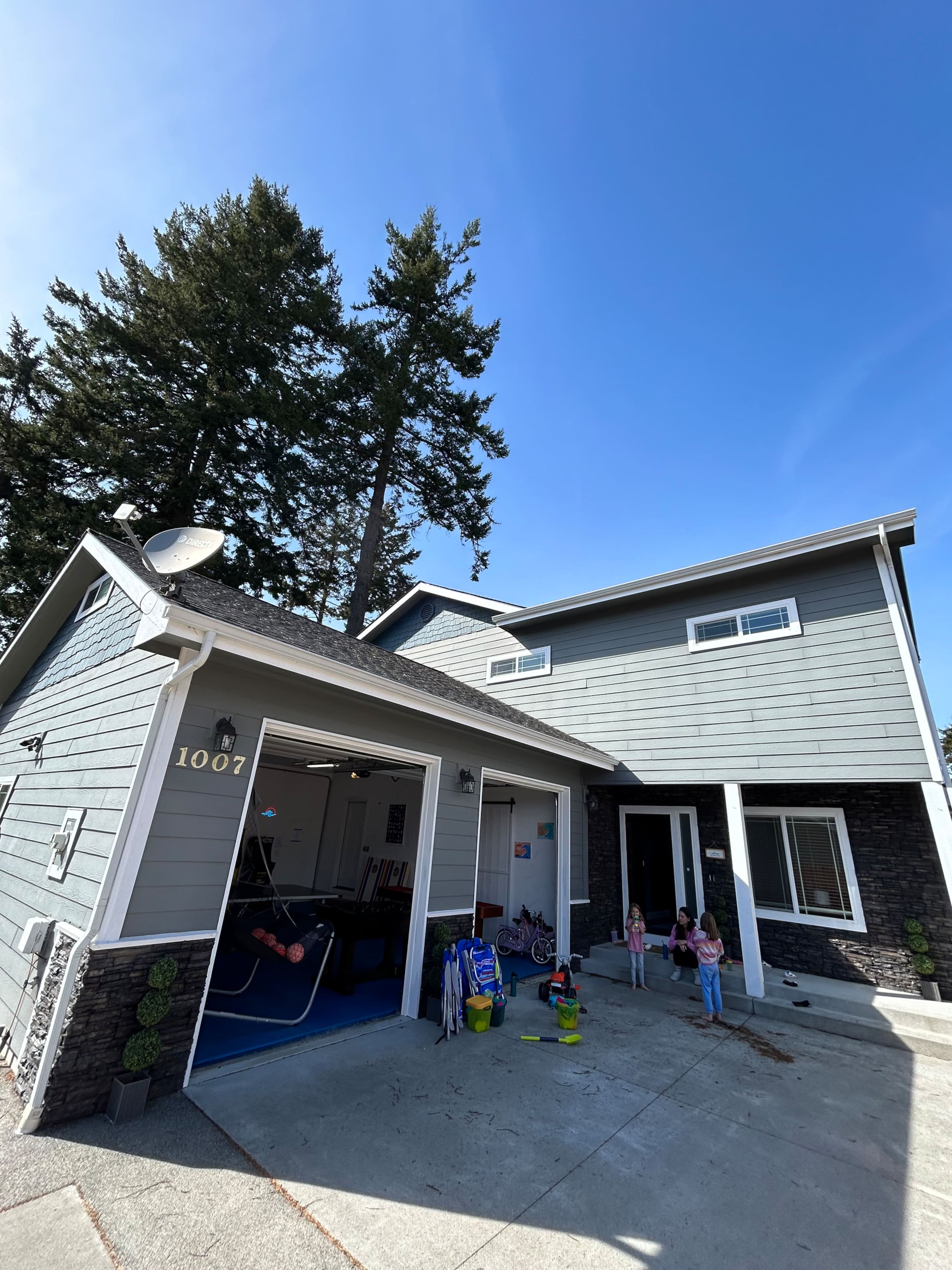 Waves Beach House-close to beach, town and more! — photo 5