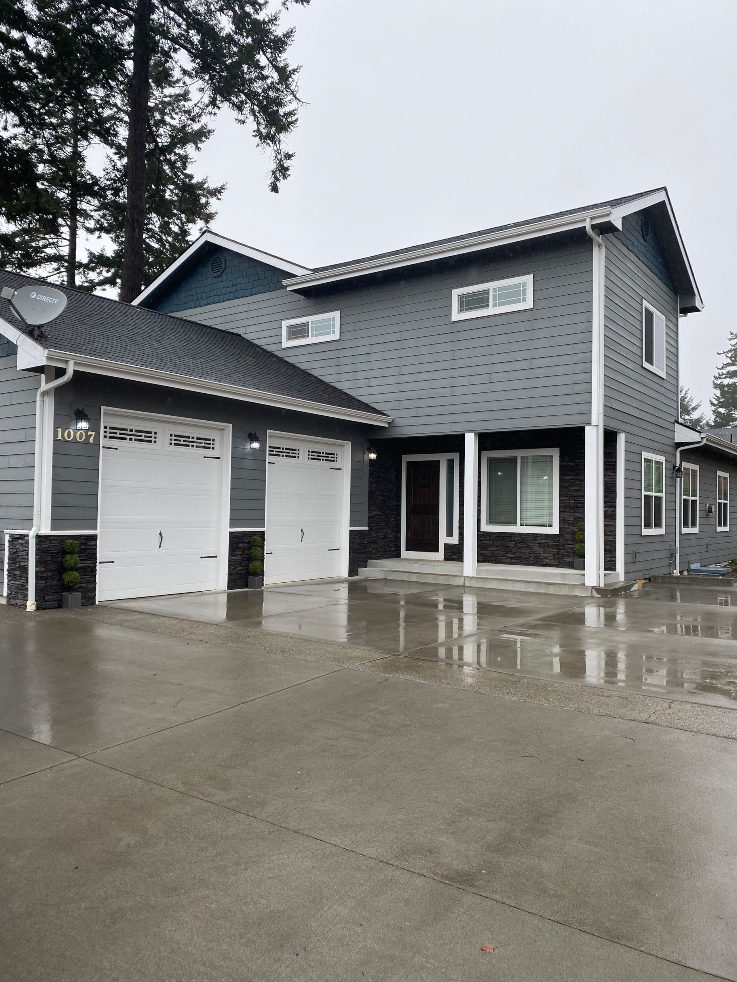 Waves Beach House-close to beach, town and more! 35