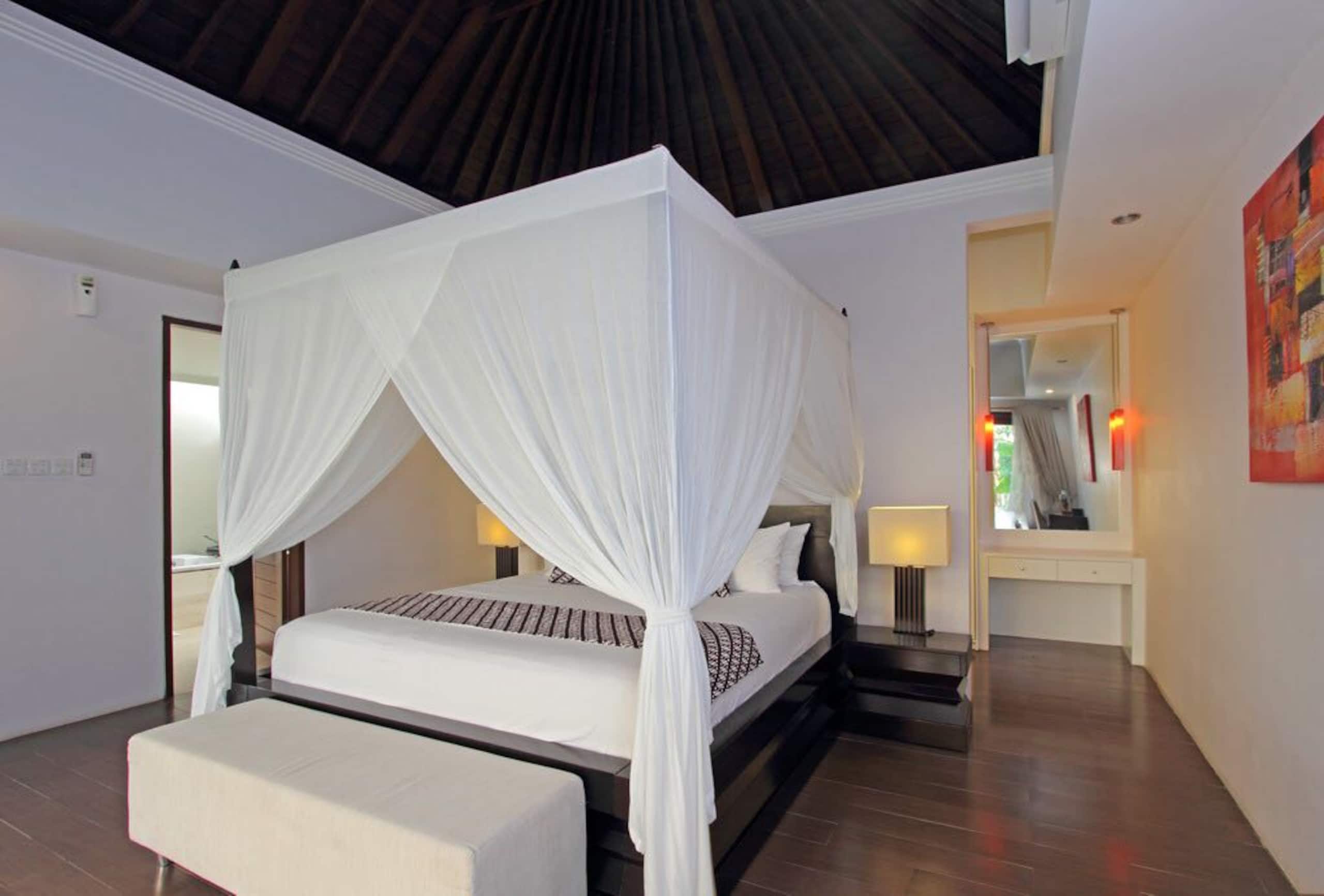 The 1 Bedroom Private Pool 25