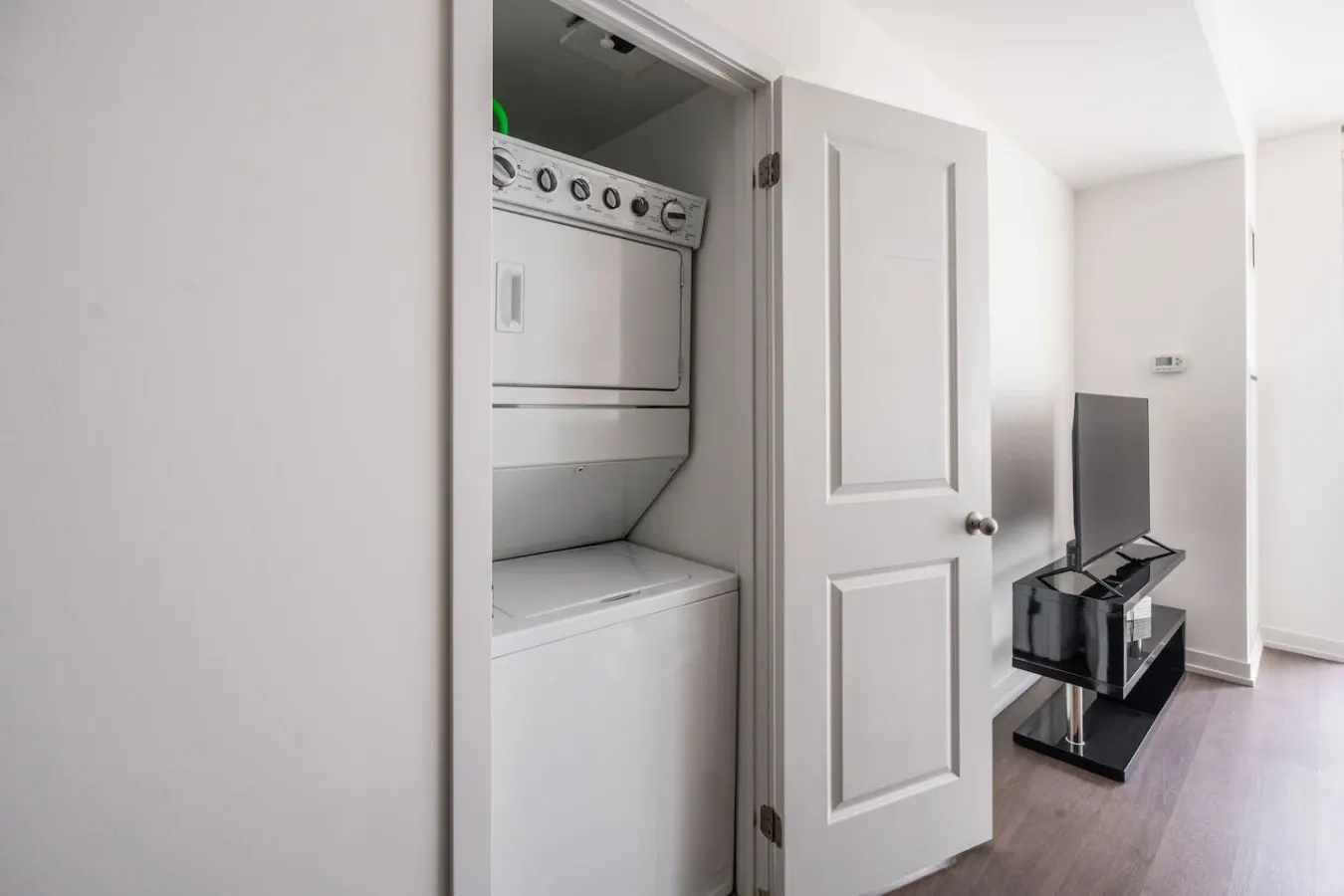 Bright 1BR Condo Large Terrace Sleeps 4 19