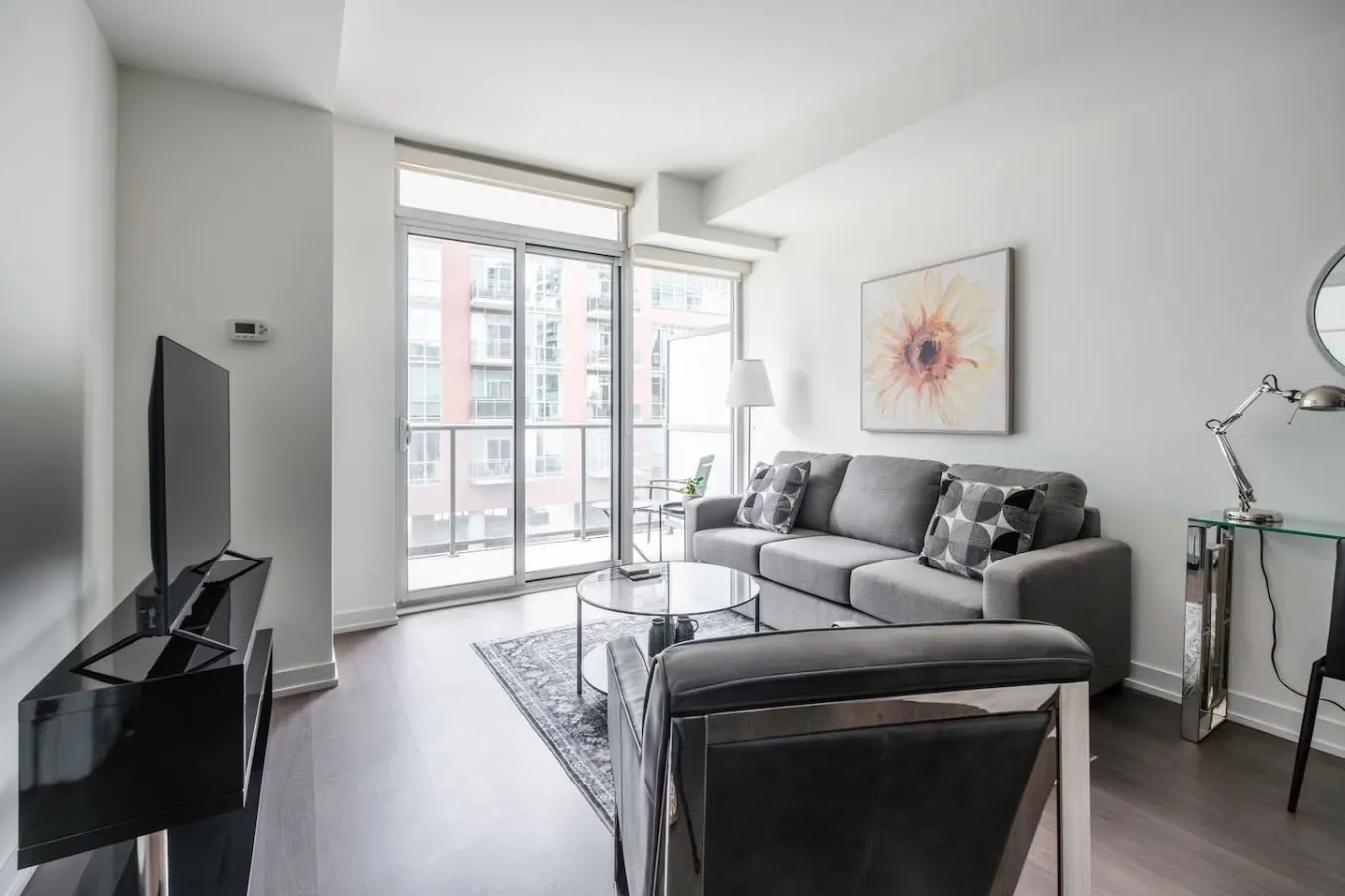 Bright 1BR Condo Large Terrace Sleeps 4 8