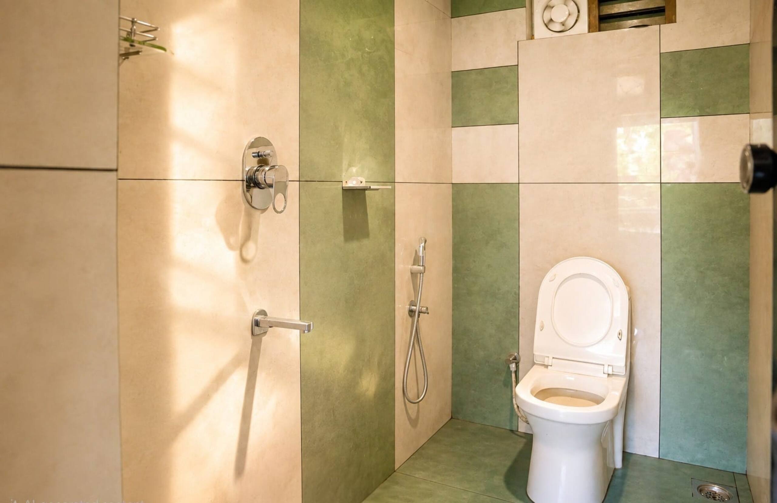 Mistwood Cabin 1bhk pookode lake 13