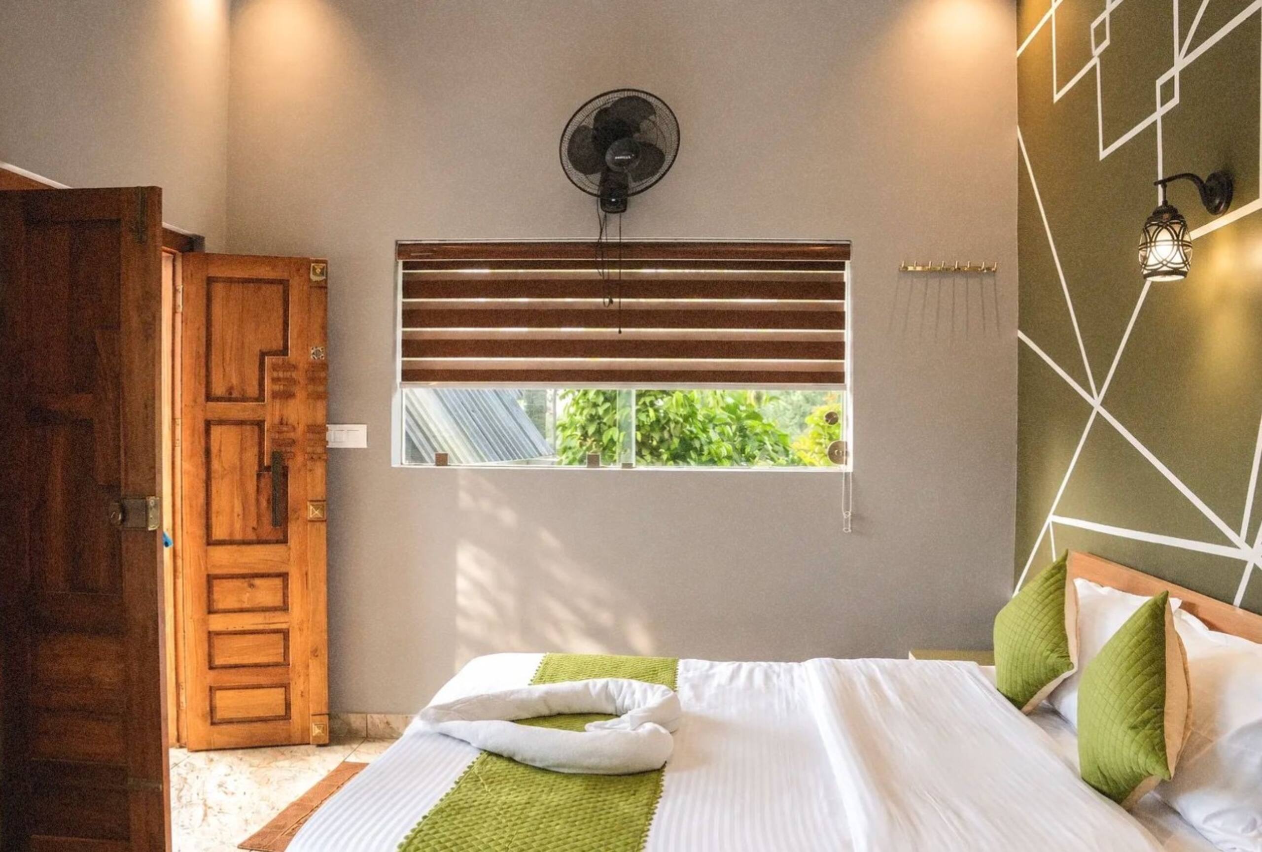 Mistwood Cabin 1bhk pookode lake 10