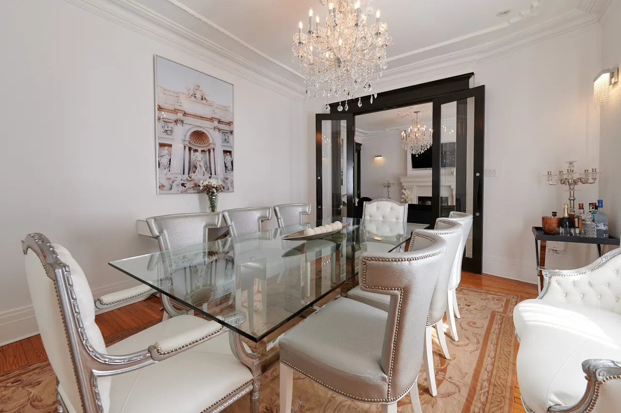 Little Italy - Villa Dante 9