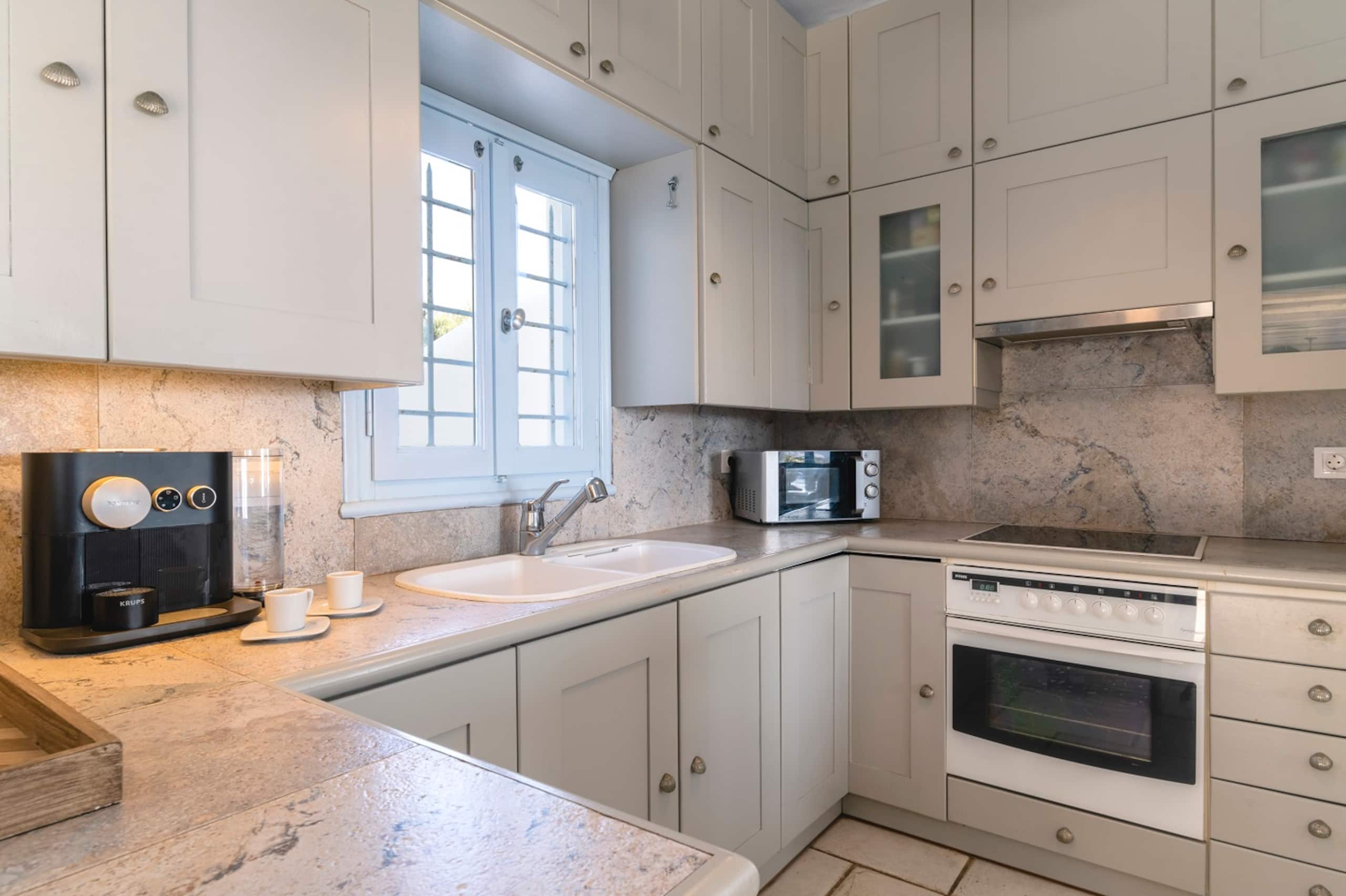 Verdemare Complex up to 20 Guests 24