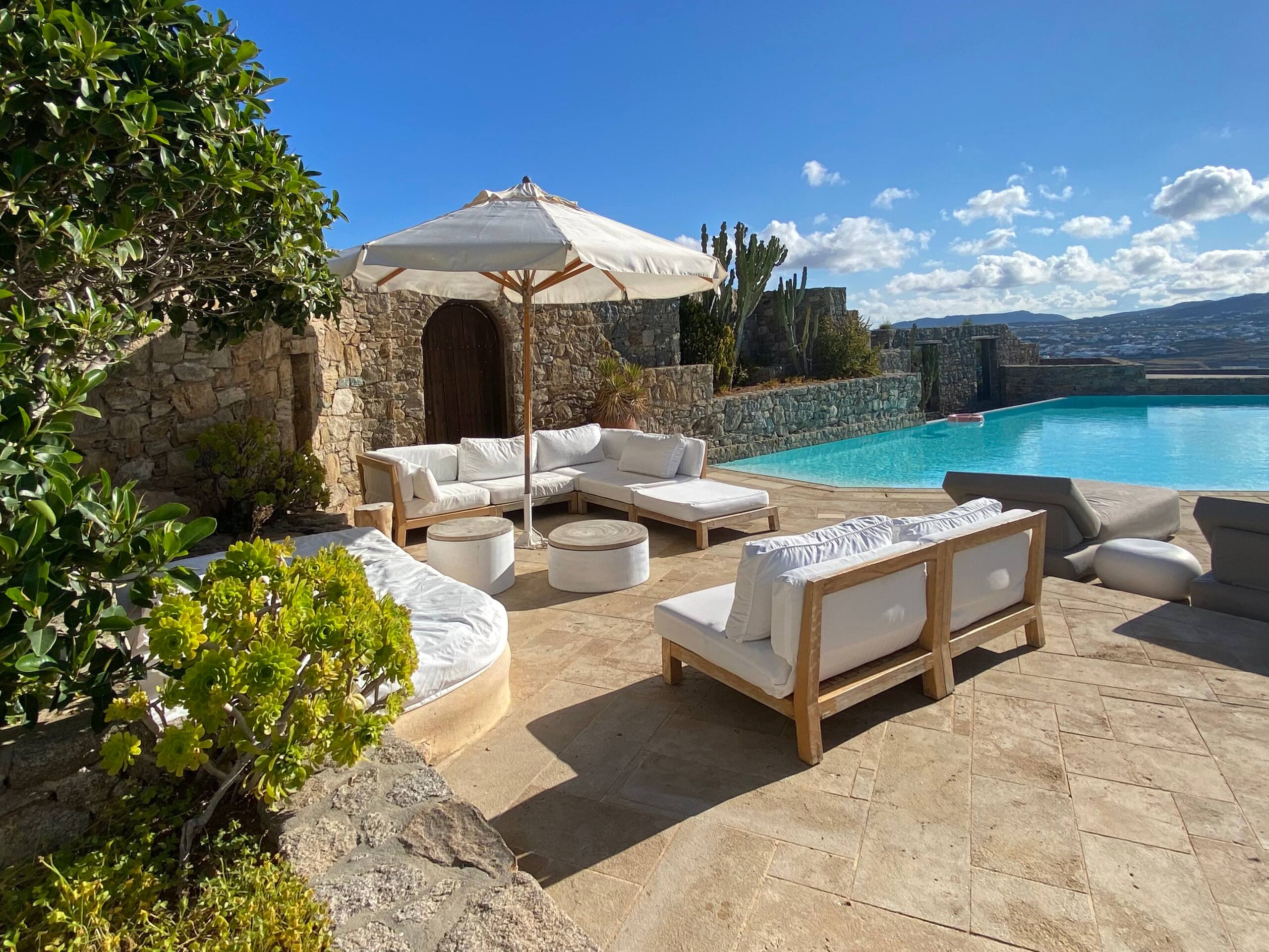 Villa Alessandra • 130m² Pool • 5 min to Ornos 37