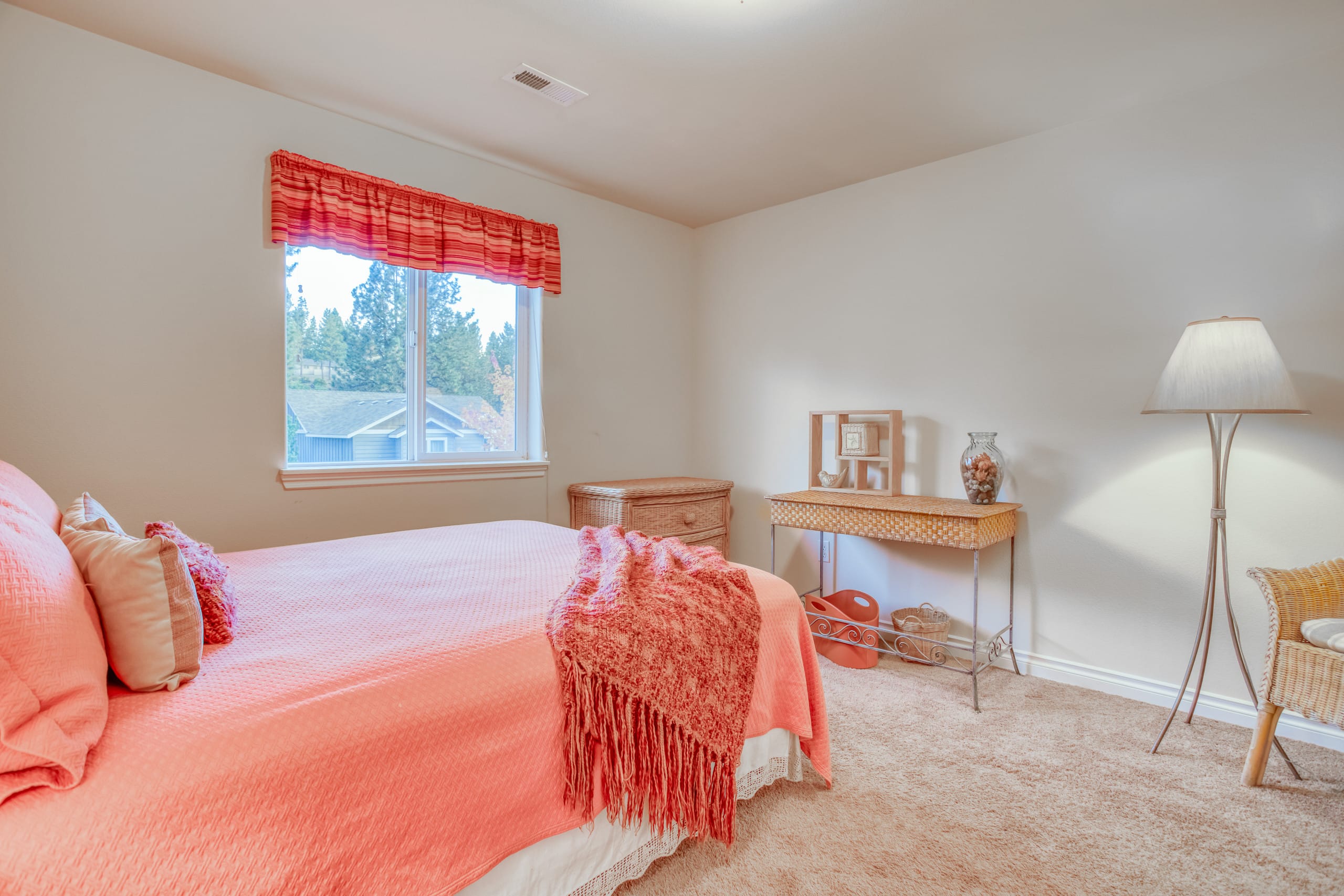 The Osprey-Hot Tub-Fenced Yard-Patio-Golf Nearby 20