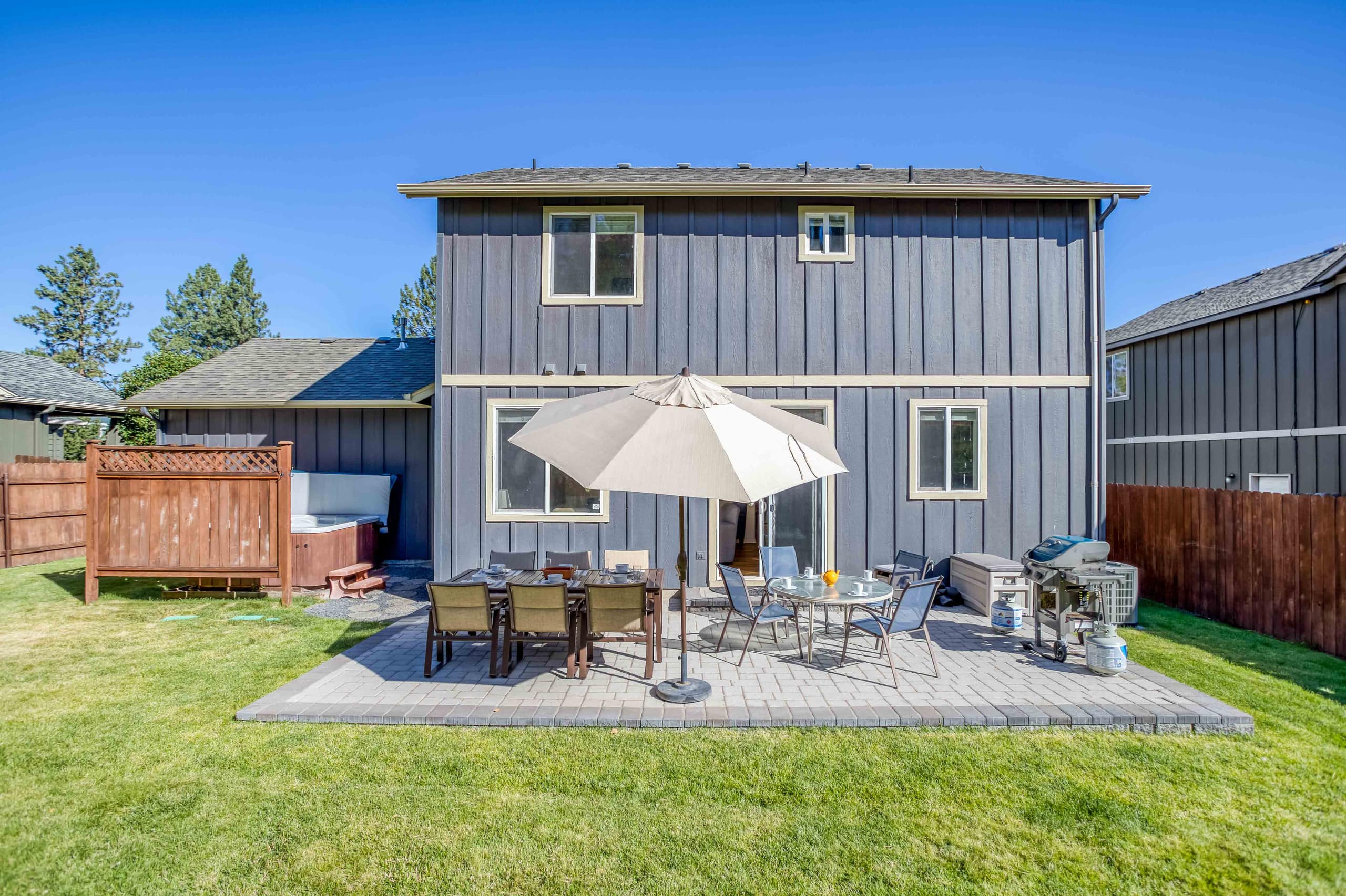 The Osprey-Hot Tub-Fenced Yard-Patio-Golf Nearby — photo 3