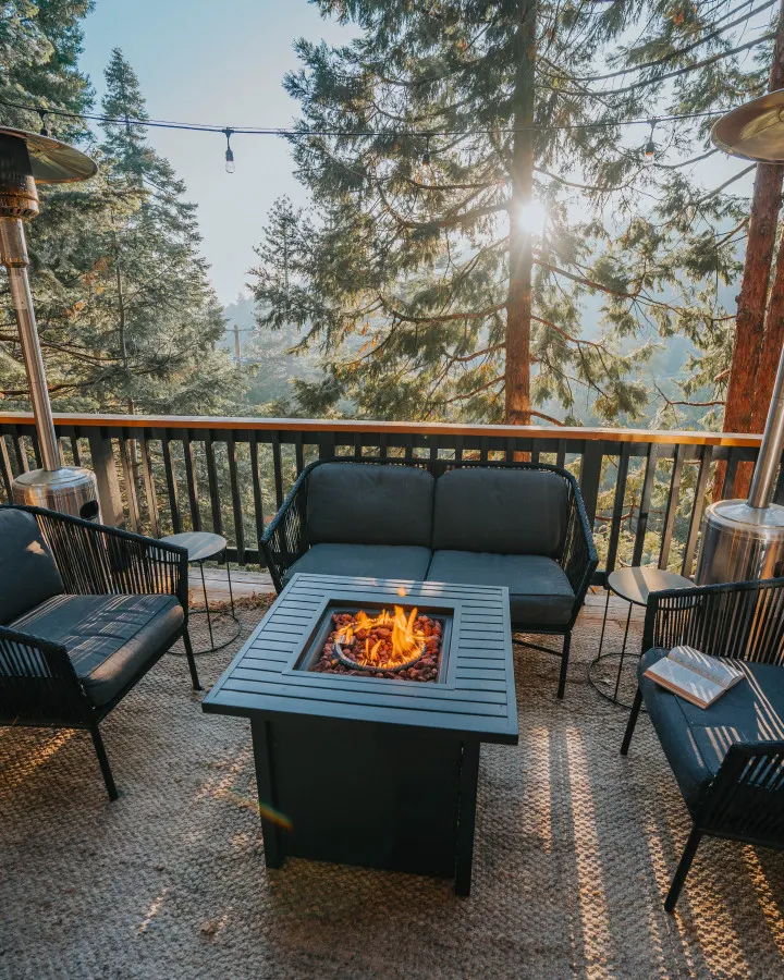 The Lightfoot Cabin Mid-Century Cabin Perfect for Romantic Getaway 10