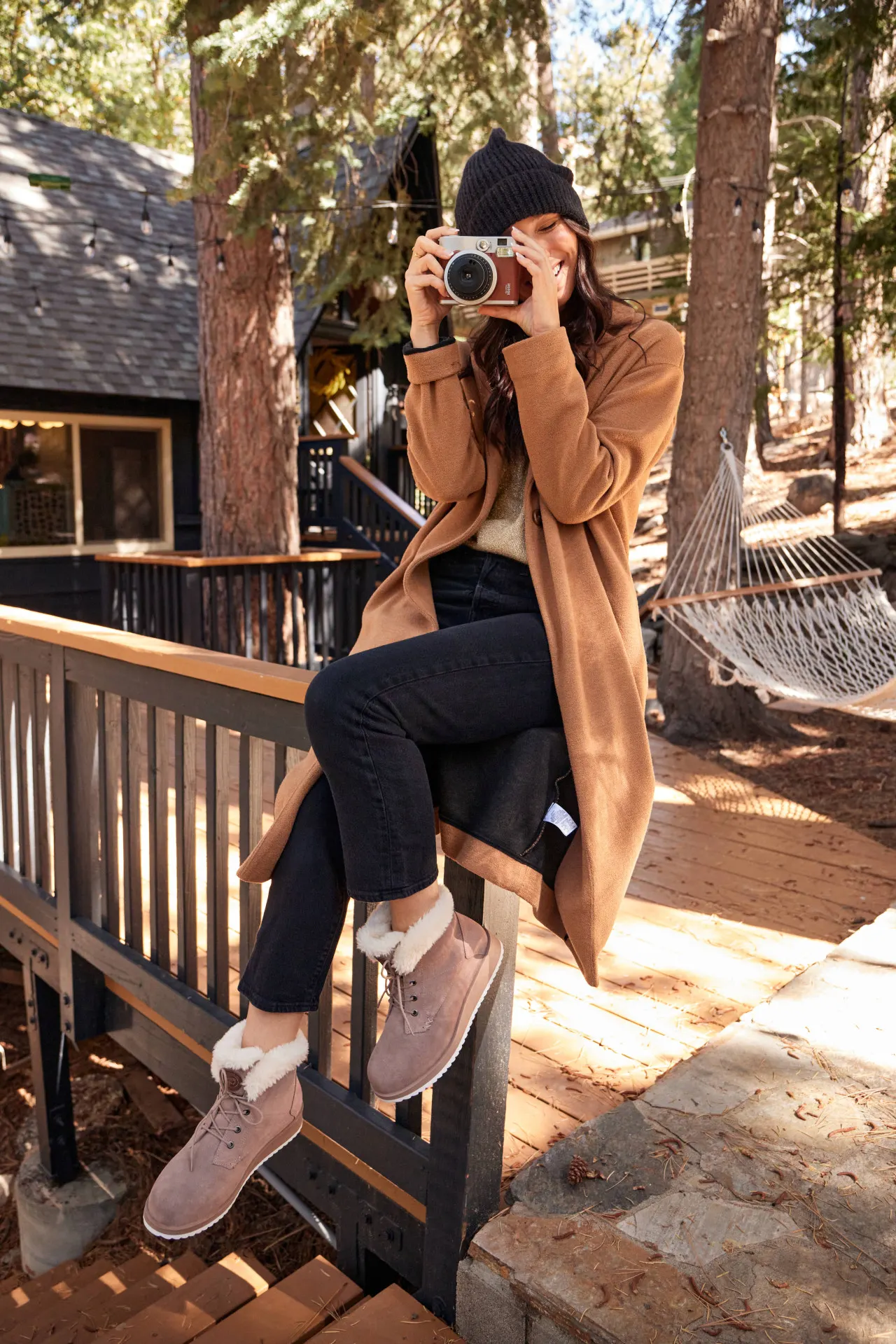 The Lightfoot Cabin Mid-Century Cabin Perfect for Romantic Getaway 15