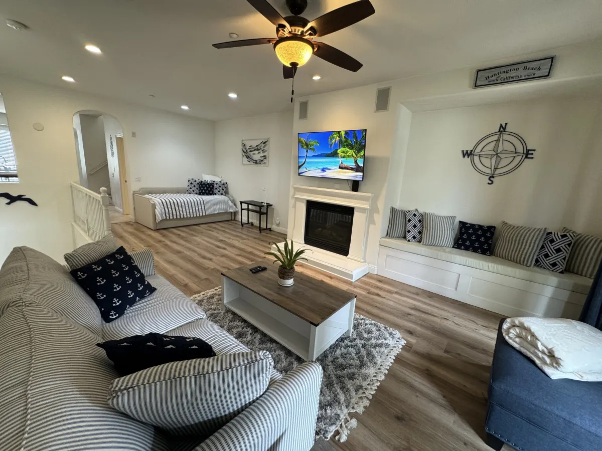 Coastal Condo - Gated, Pool, Spa, Walk To The Beach — photo 2
