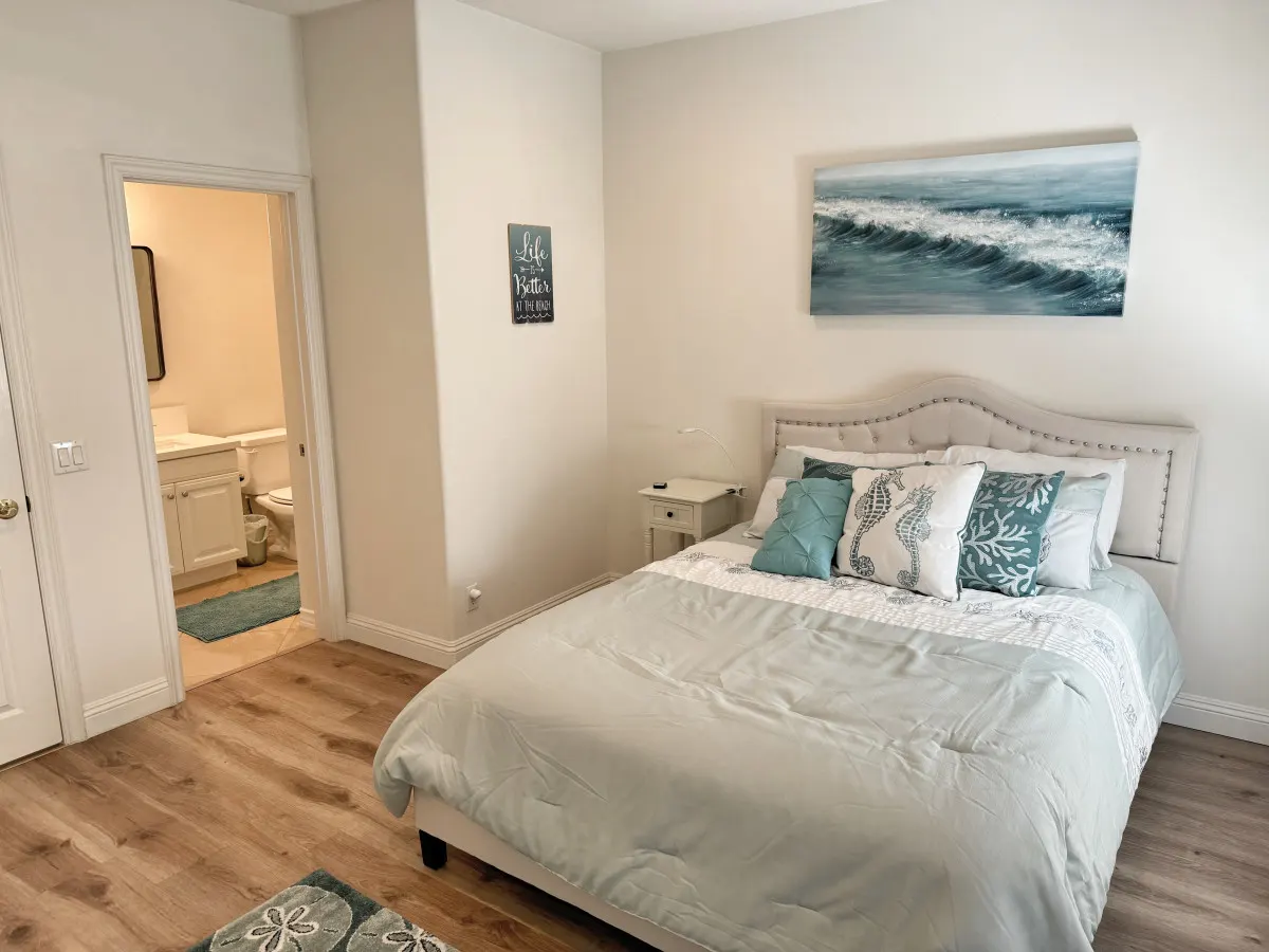Coastal Condo - Gated, Pool, Spa, Walk To The Beach 9