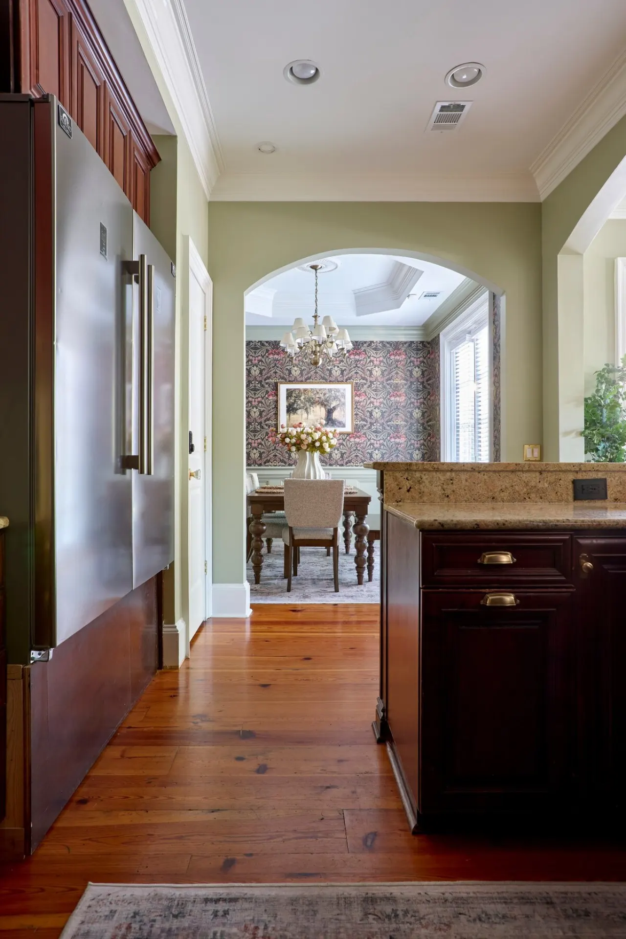 Beautiful 3Bed Townhome in Historic Downtown Savannah 6